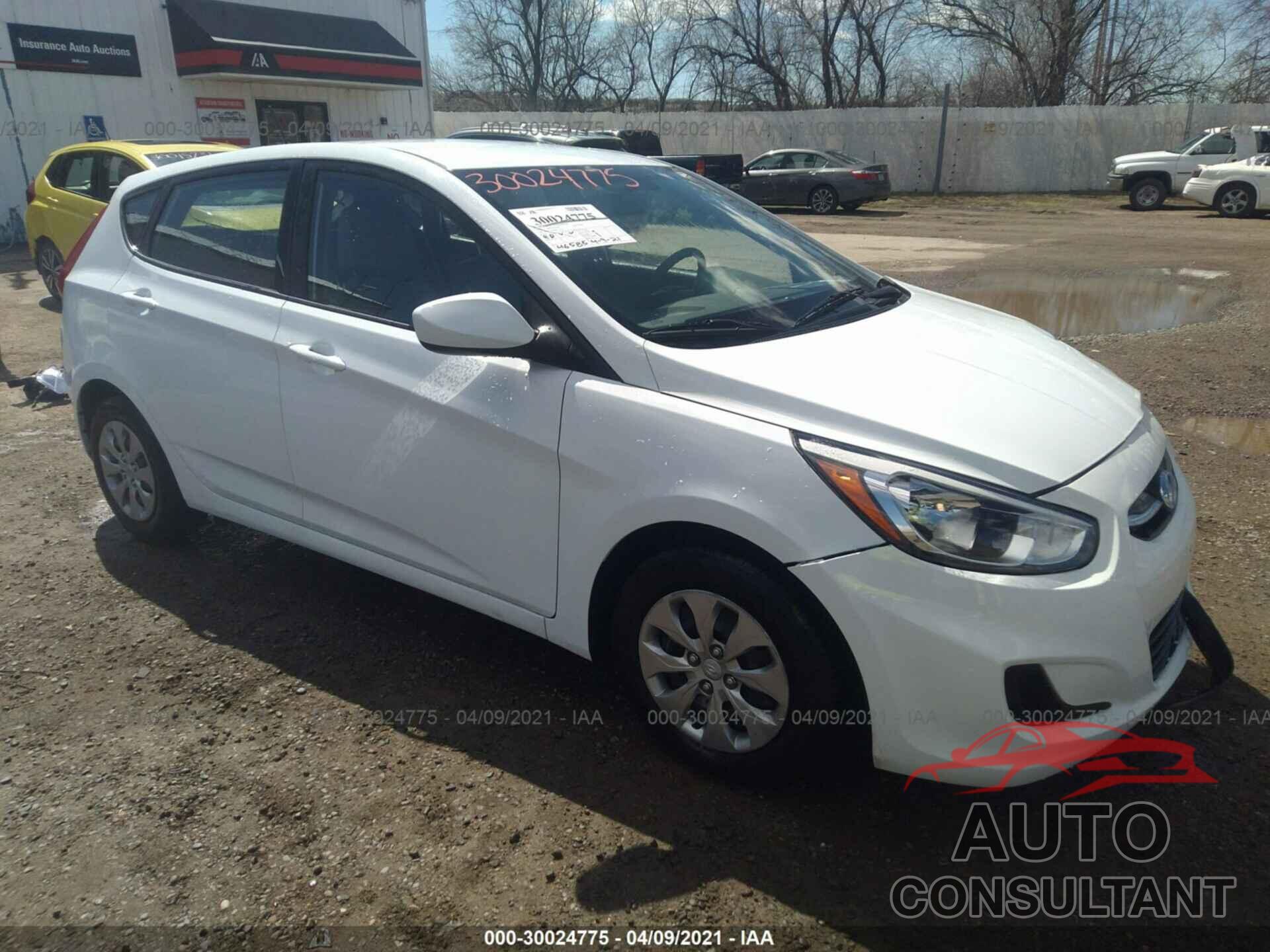 HYUNDAI ACCENT 2017 - KMHCT5AE6HU313405