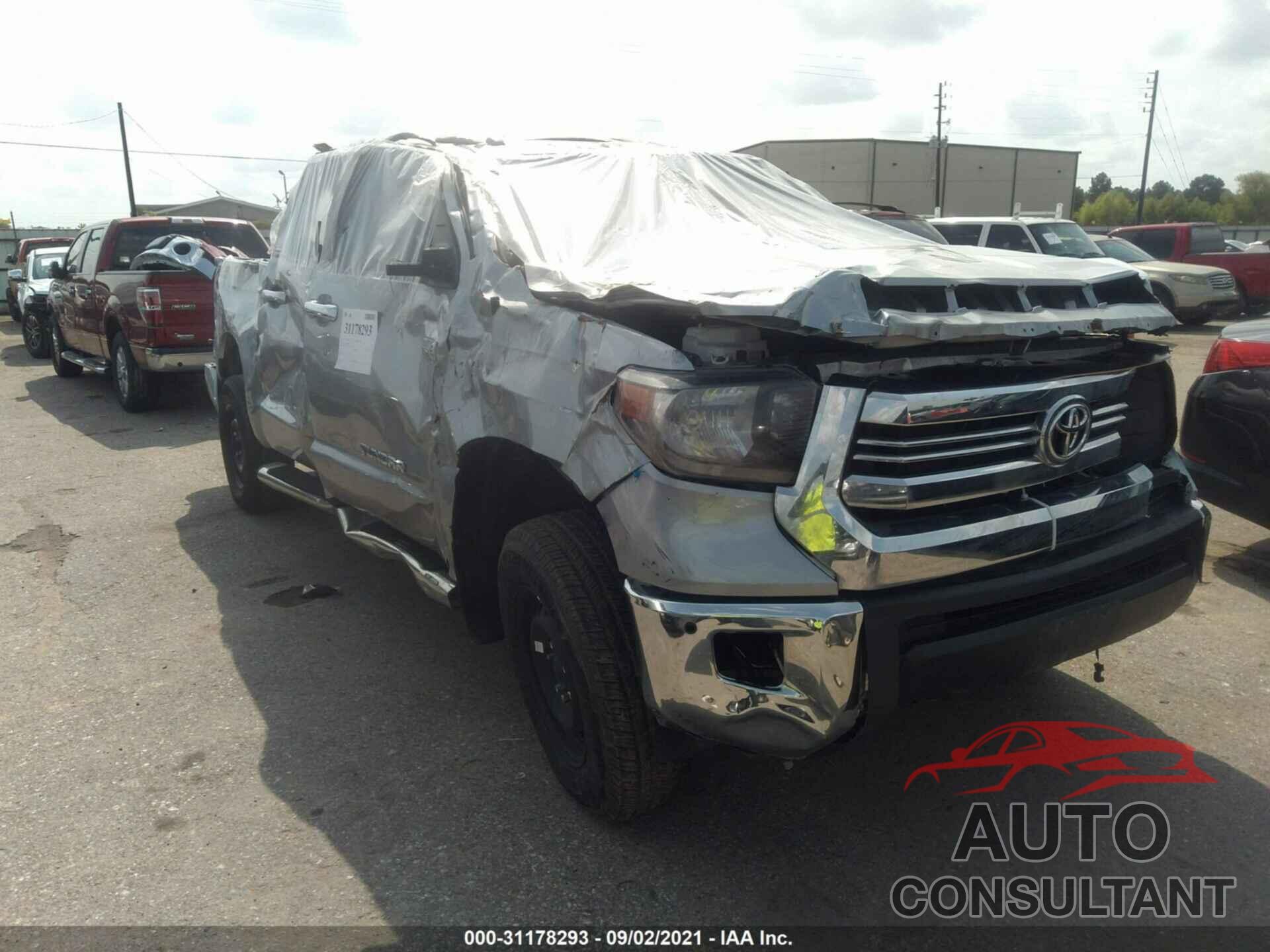 TOYOTA TUNDRA 4WD 2019 - 5TFHY5F17KX800880