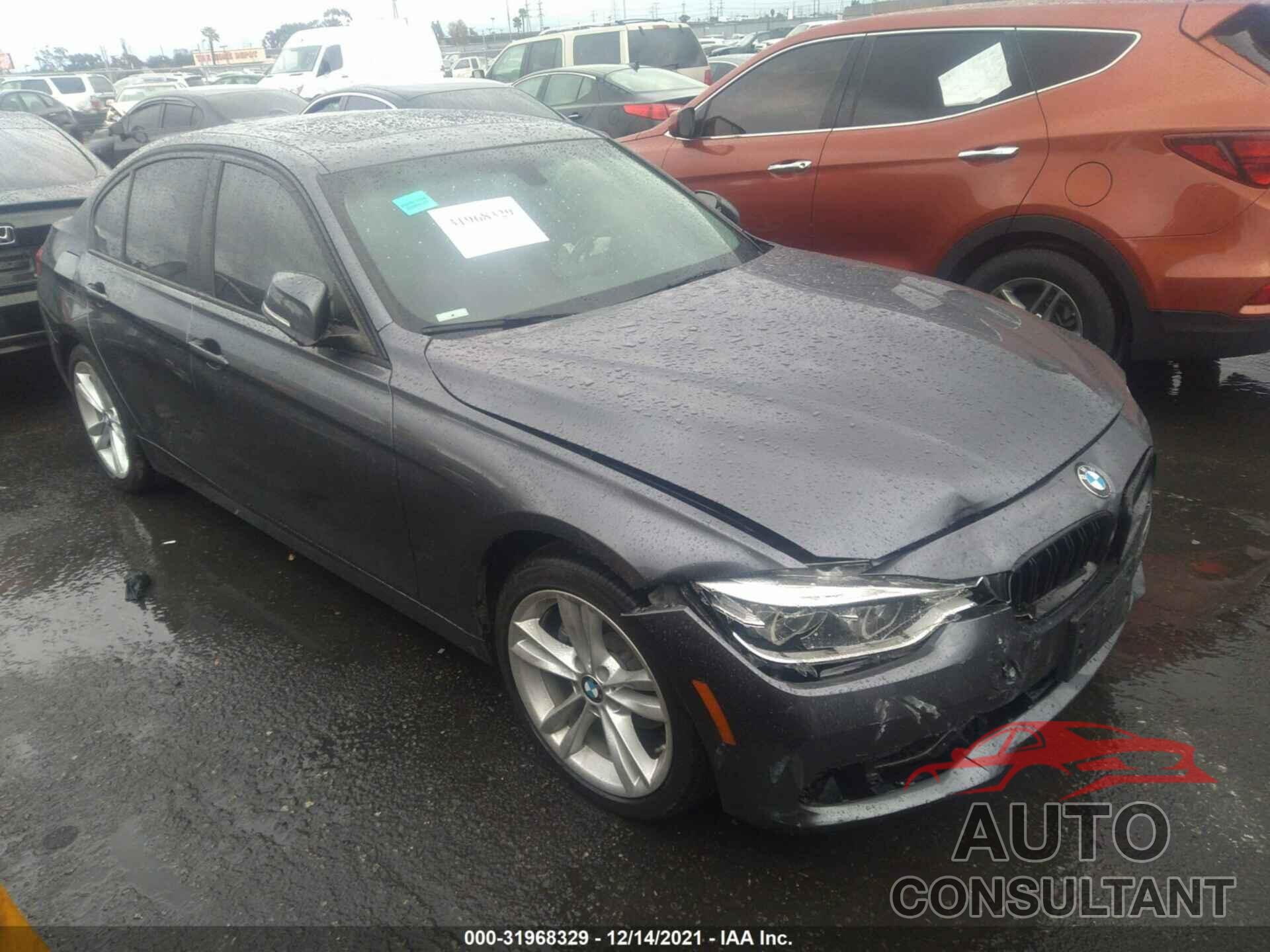 BMW 3 SERIES 2018 - WBA8A9C50JK623312