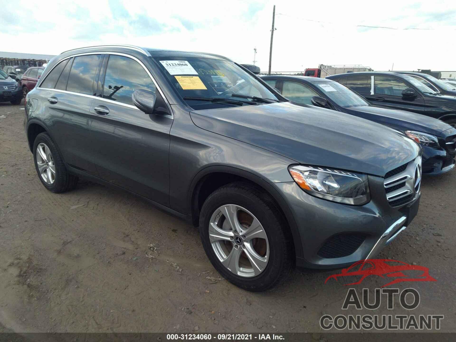 MERCEDES-BENZ GLC 2017 - WDC0G4KB8HV002587