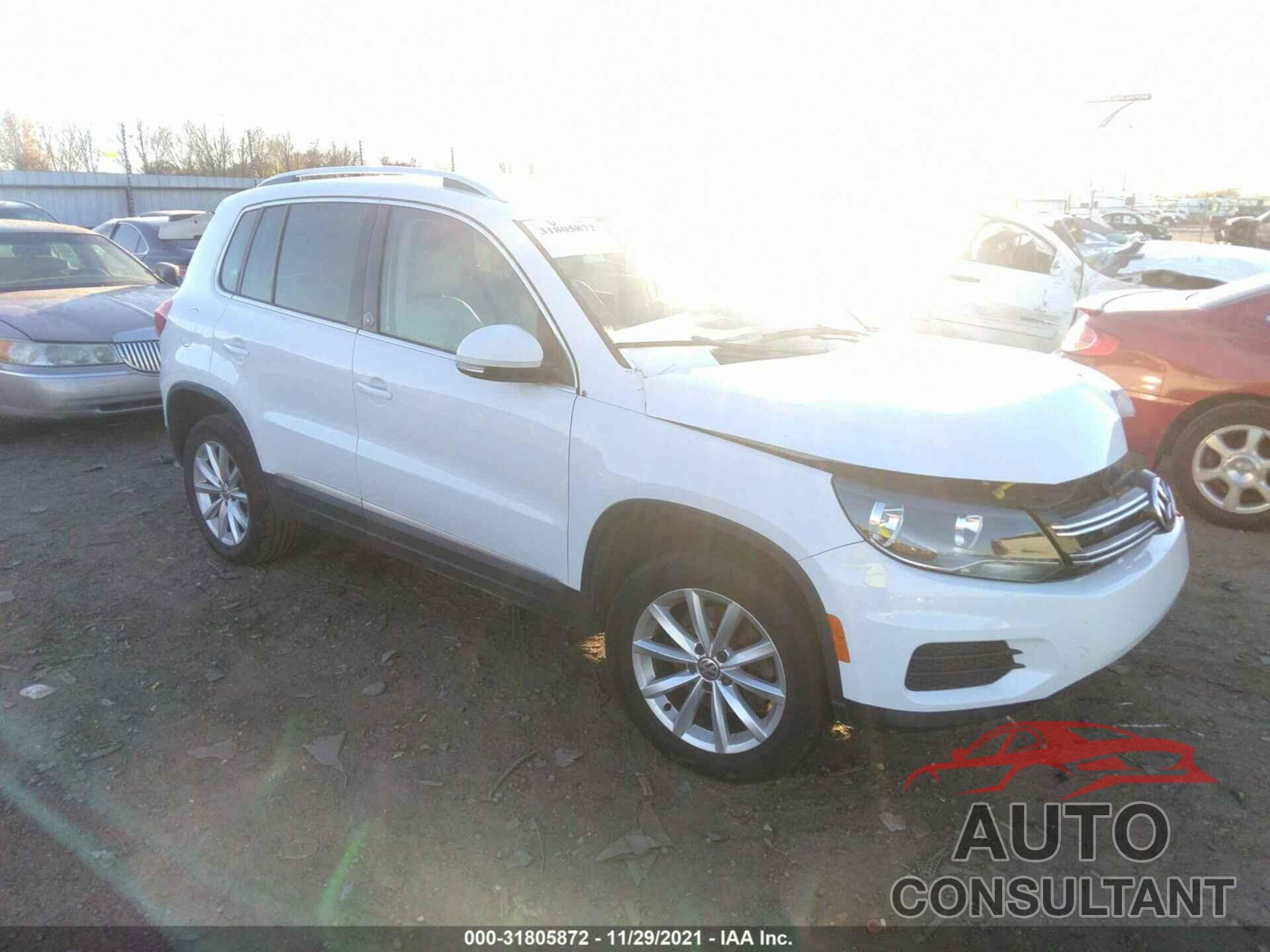 VOLKSWAGEN TIGUAN 2017 - WVGRV7AXXHK020765