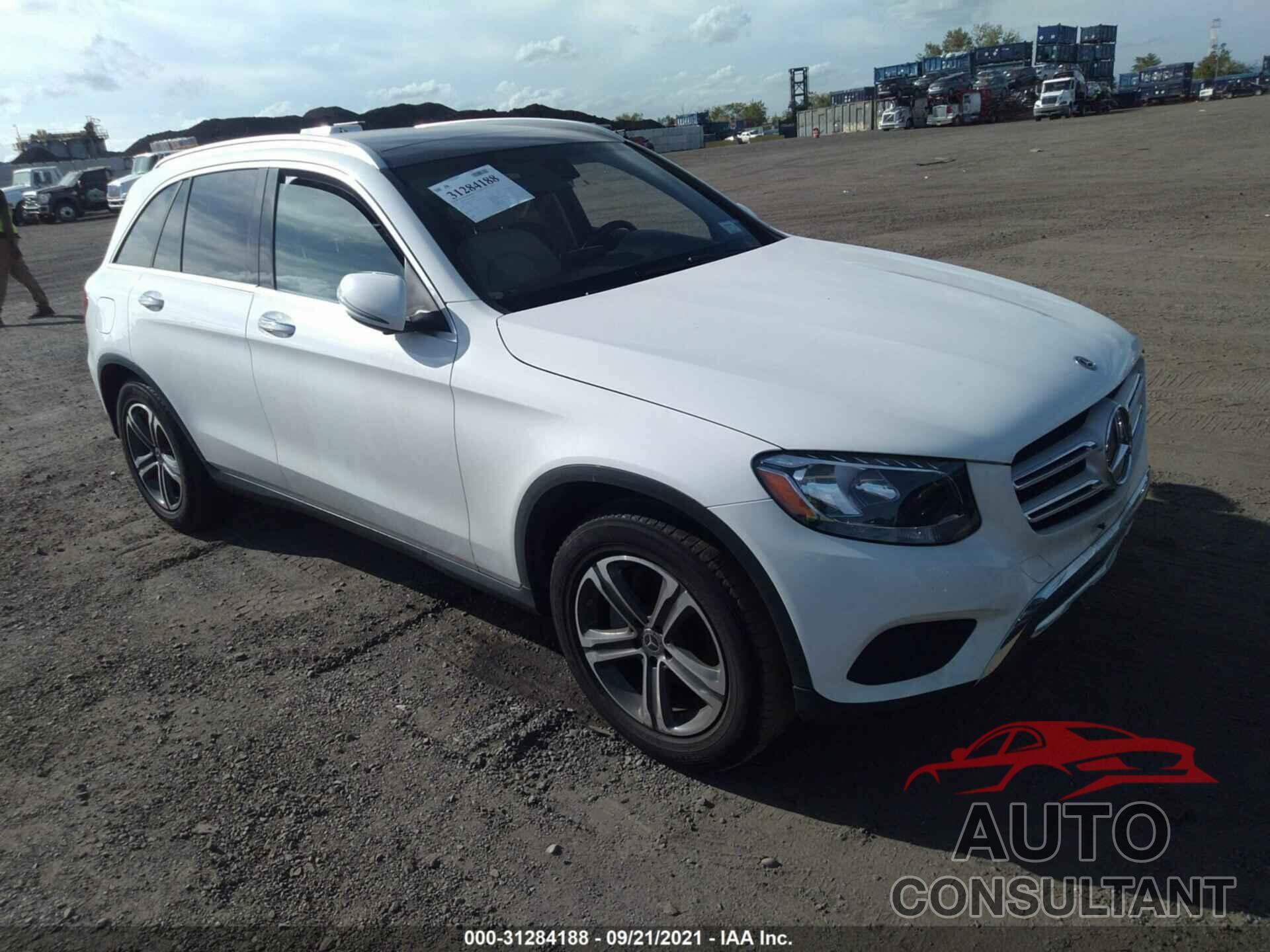 MERCEDES-BENZ GLC 2018 - WDC0G4KB4JV068754