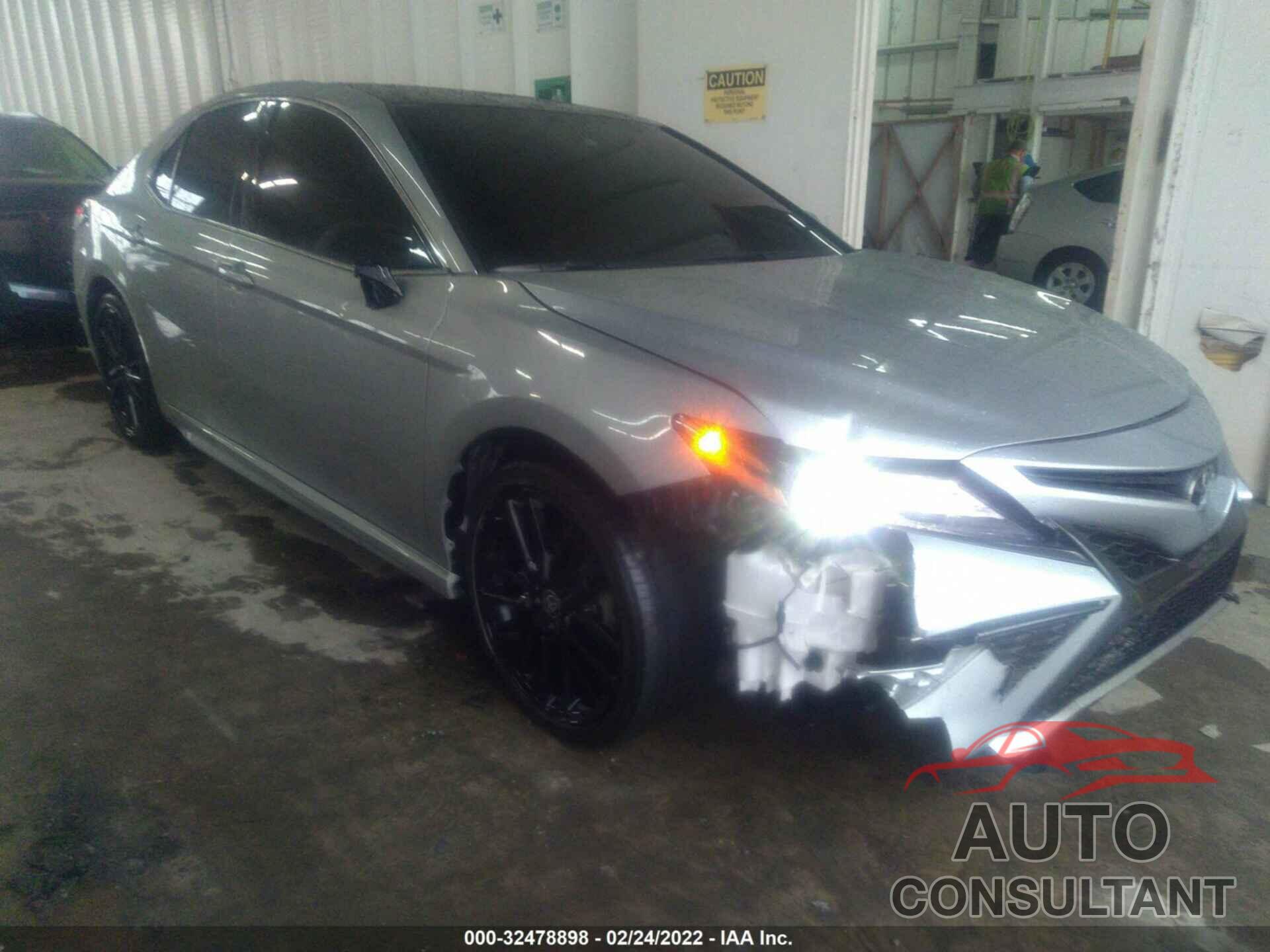 TOYOTA CAMRY 2021 - 4T1KZ1AKXMU054680