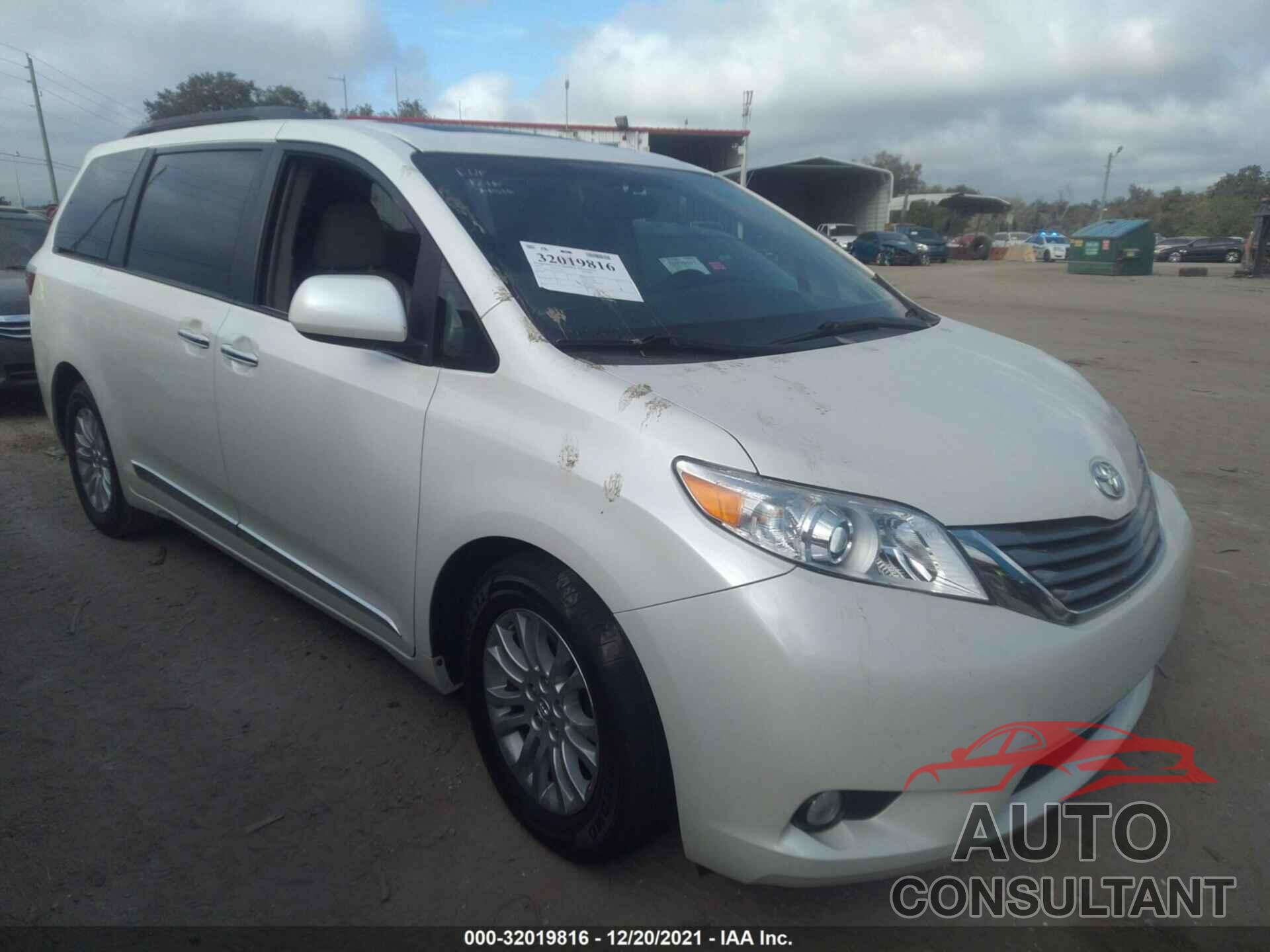 TOYOTA SIENNA 2017 - 5TDYZ3DC0HS769346