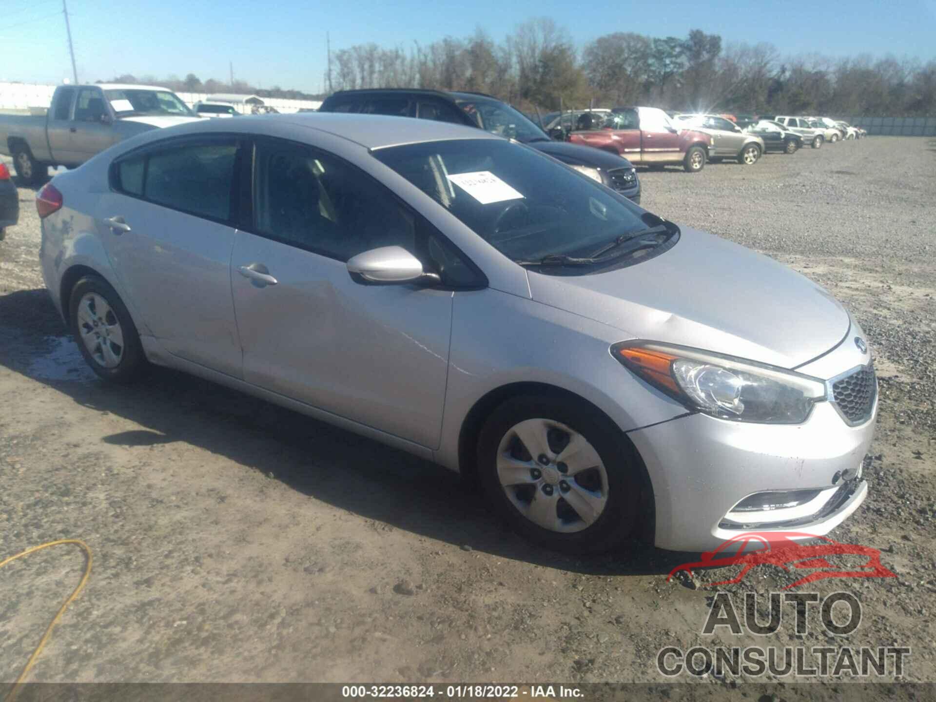 KIA FORTE 2016 - KNAFK4A66G5586776