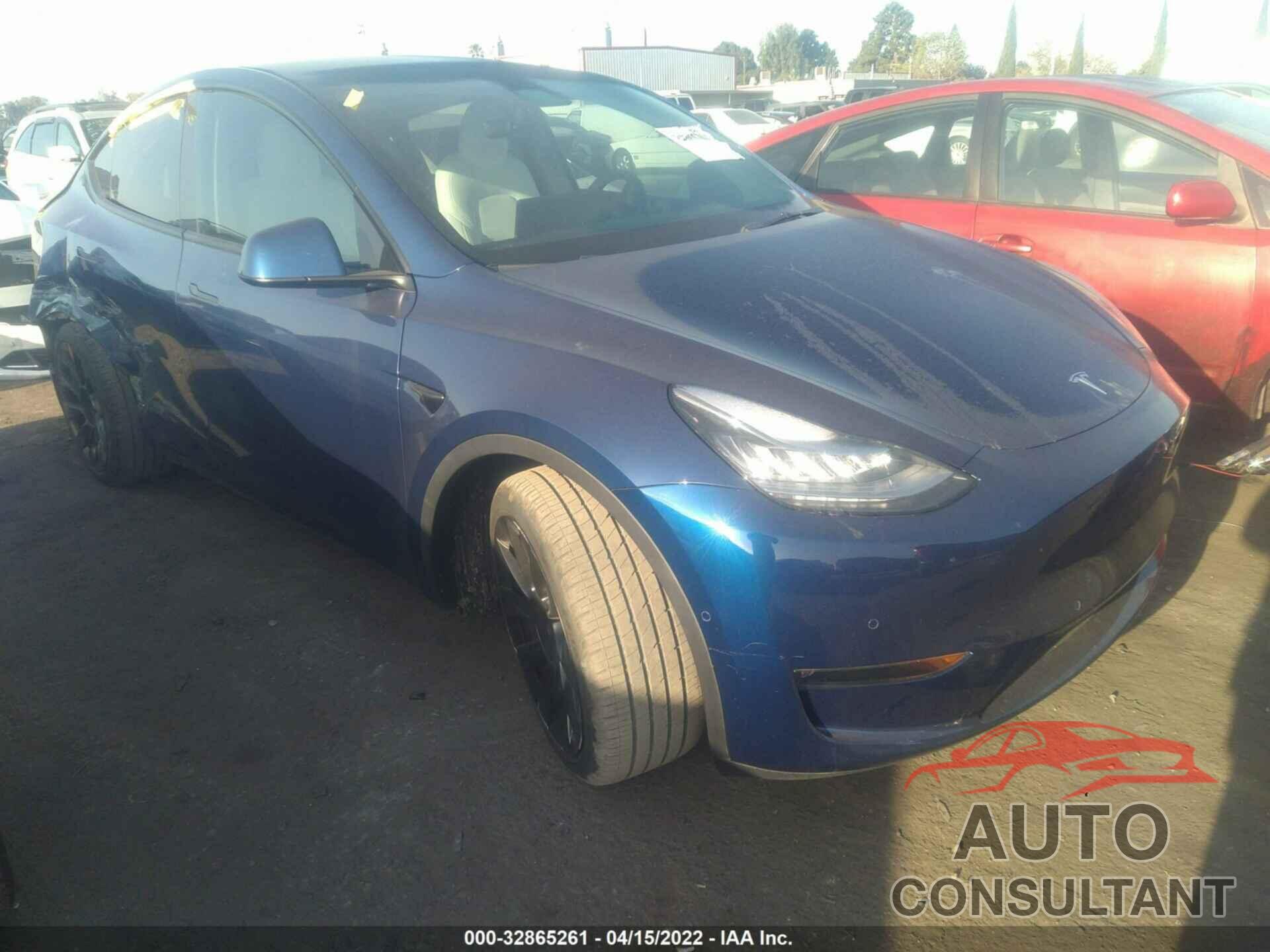 TESLA MODEL Y 2021 - 5YJYGDEE5MF089159