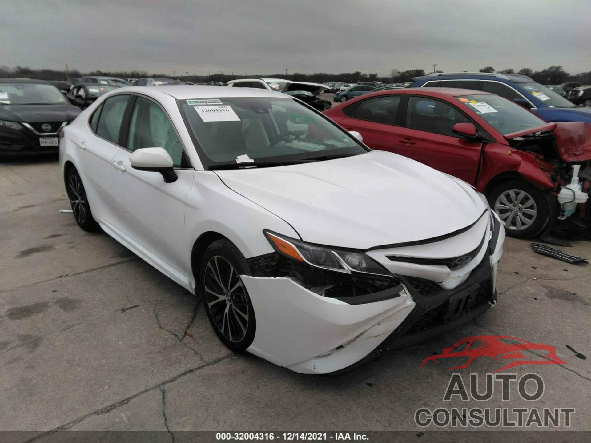 TOYOTA CAMRY 2019 - 4T1B11HK4KU786409