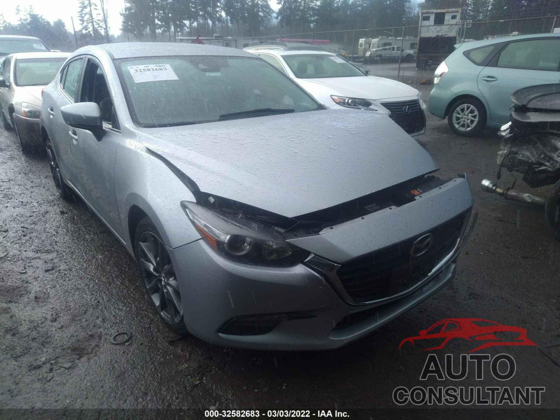 MAZDA MAZDA3 4-DOOR 2018 - 3MZBN1V37JM198557