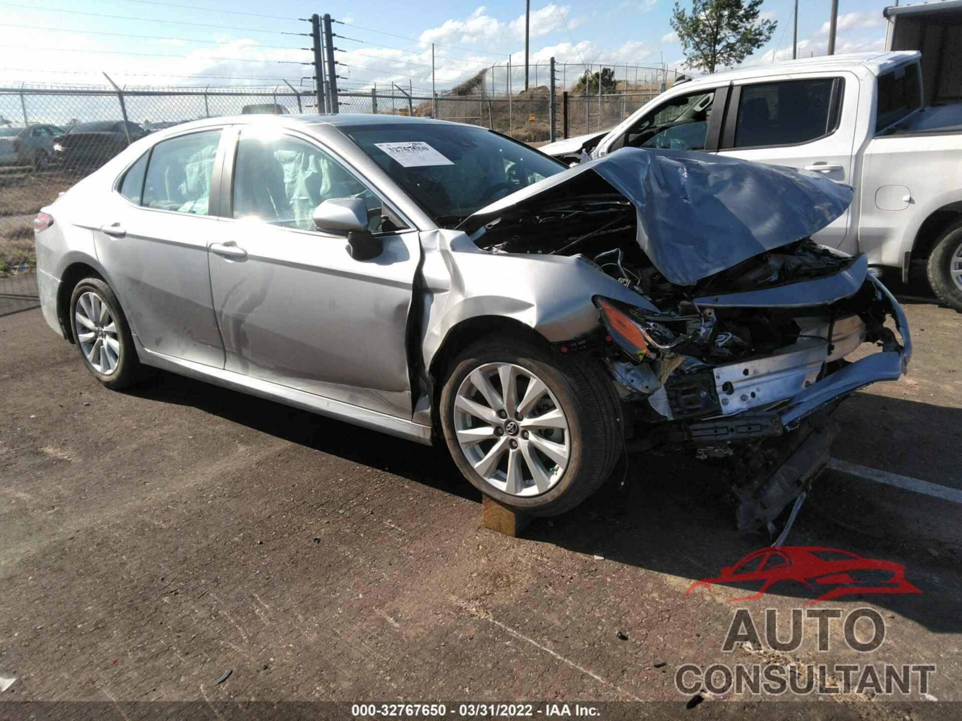 TOYOTA CAMRY 2019 - 4T1B11HK8KU684918