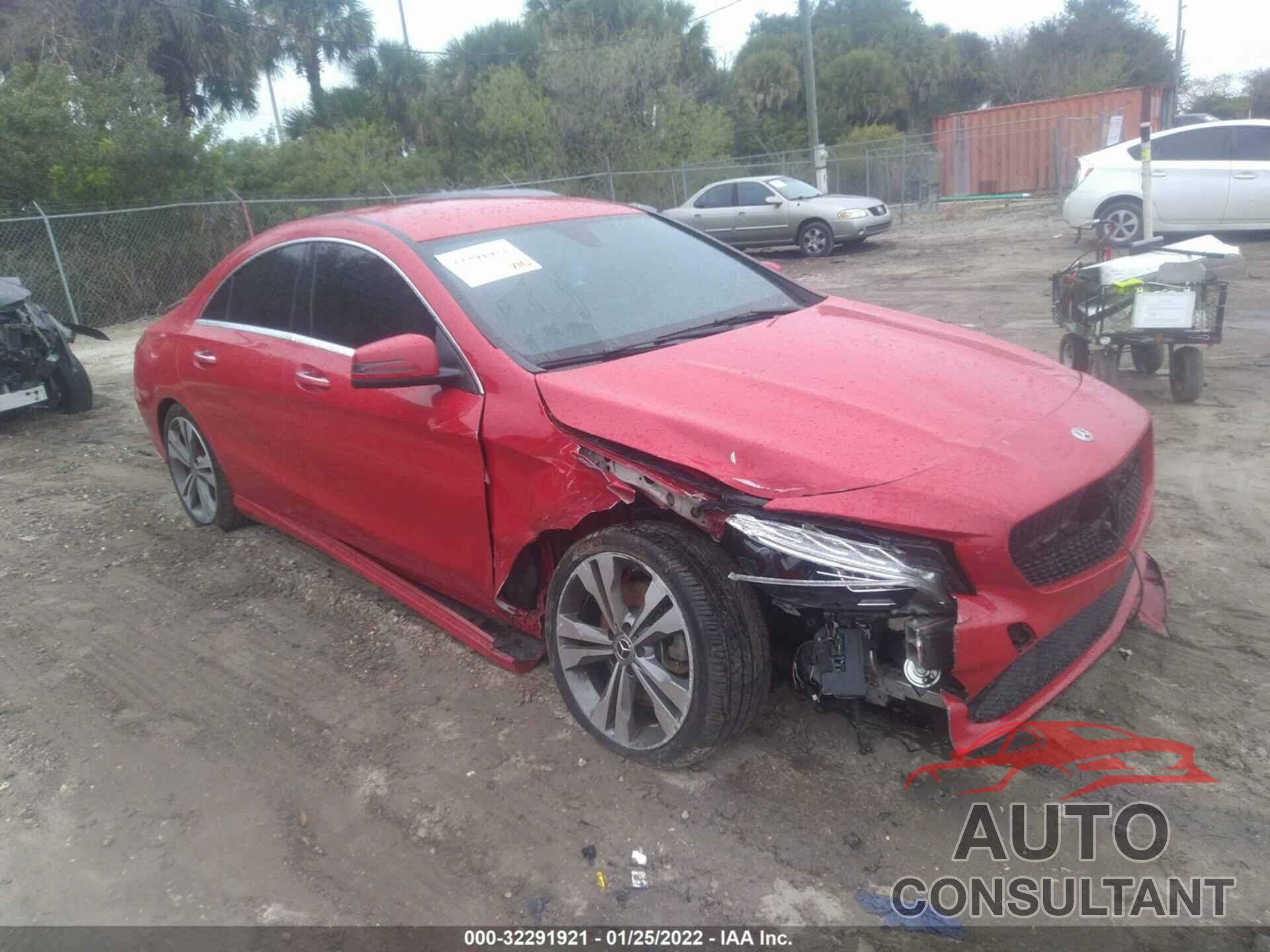 MERCEDES-BENZ CLA 2019 - WDDSJ4EB5KN719392