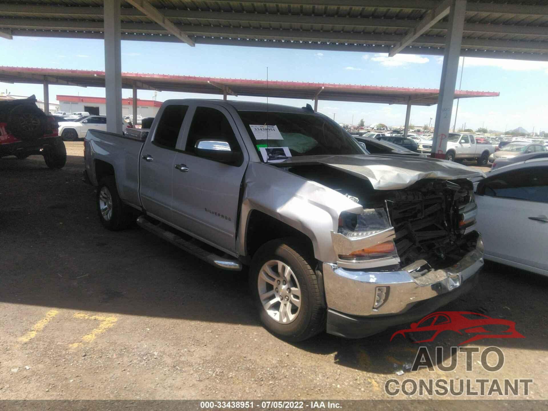 CHEVROLET SILVERADO 1500 2017 - 1GCRCREC2HZ344300