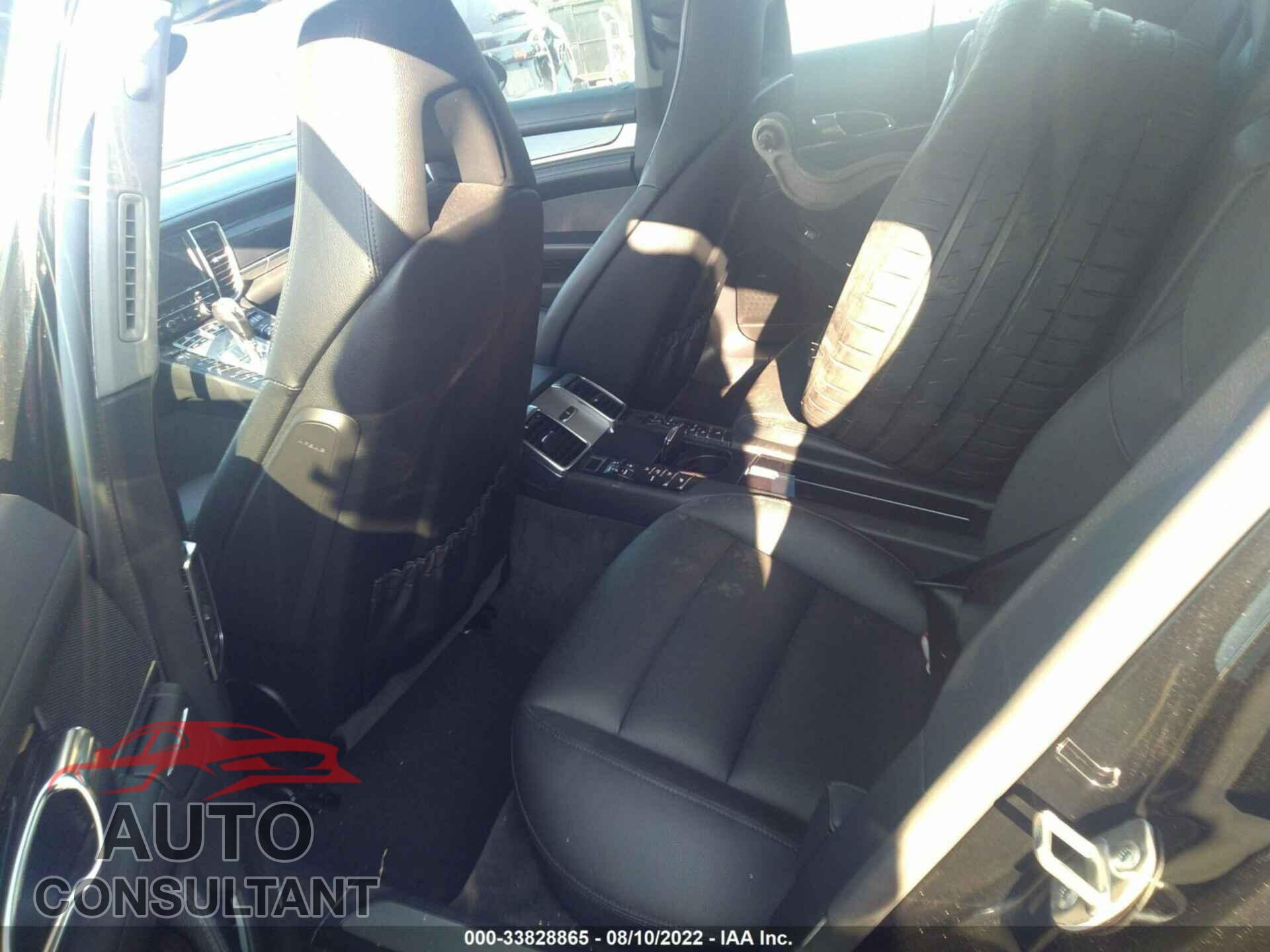 PORSCHE PANAMERA 2016 - WP0AA2A79GL007997