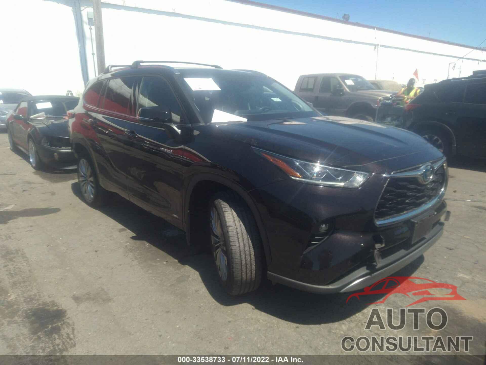 TOYOTA HIGHLANDER 2020 - 5TDEBRCH2LS012819