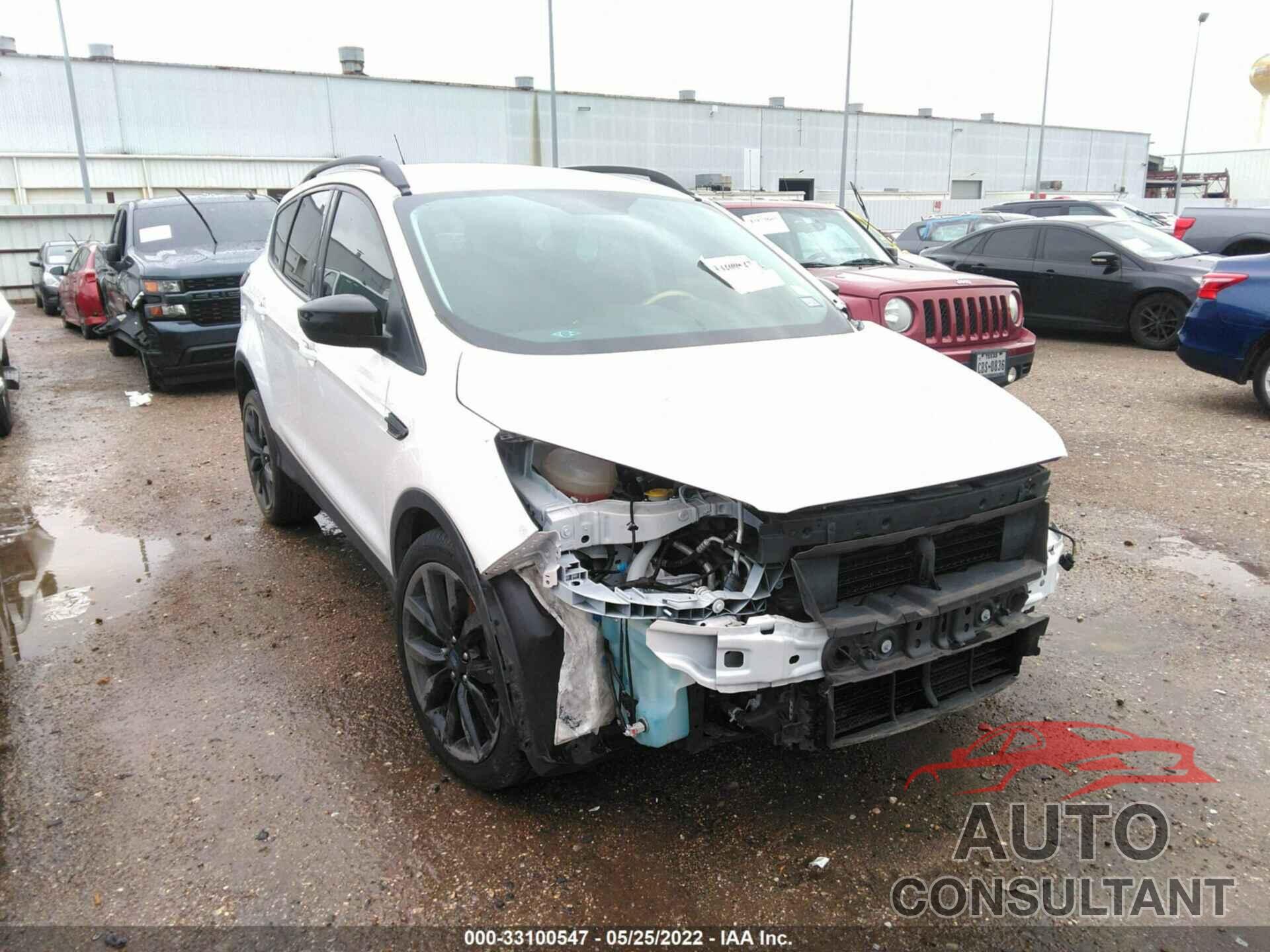FORD ESCAPE 2019 - 1FMCU0GD2KUA46558