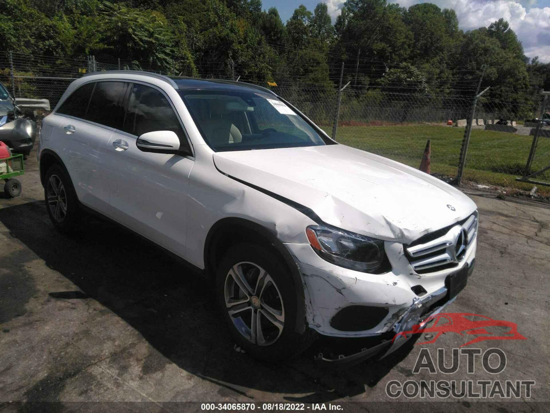 MERCEDES-BENZ GLC 2016 - WDC0G4KB3GF032511