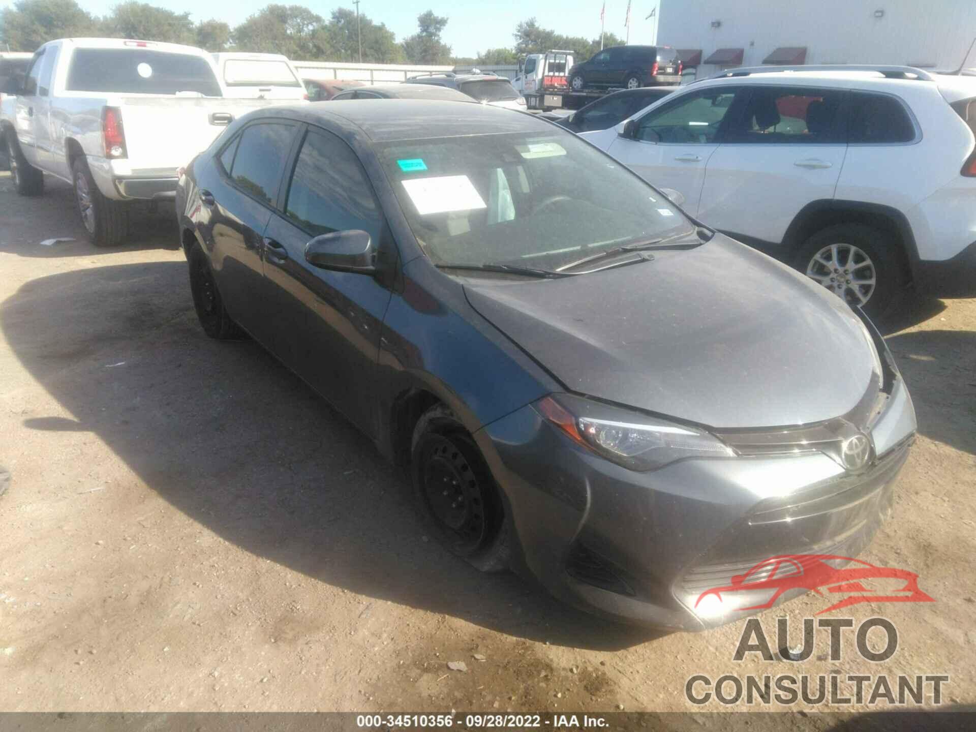 TOYOTA COROLLA 2018 - 2T1BURHE4JC978459