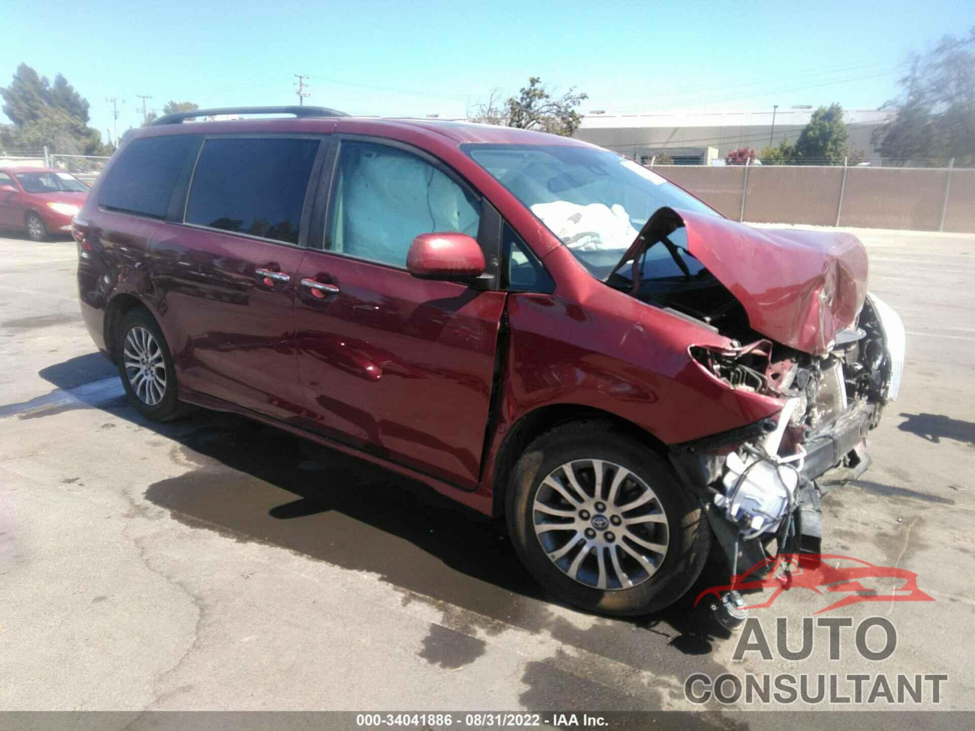 TOYOTA SIENNA 2019 - 5TDYZ3DC3KS015056