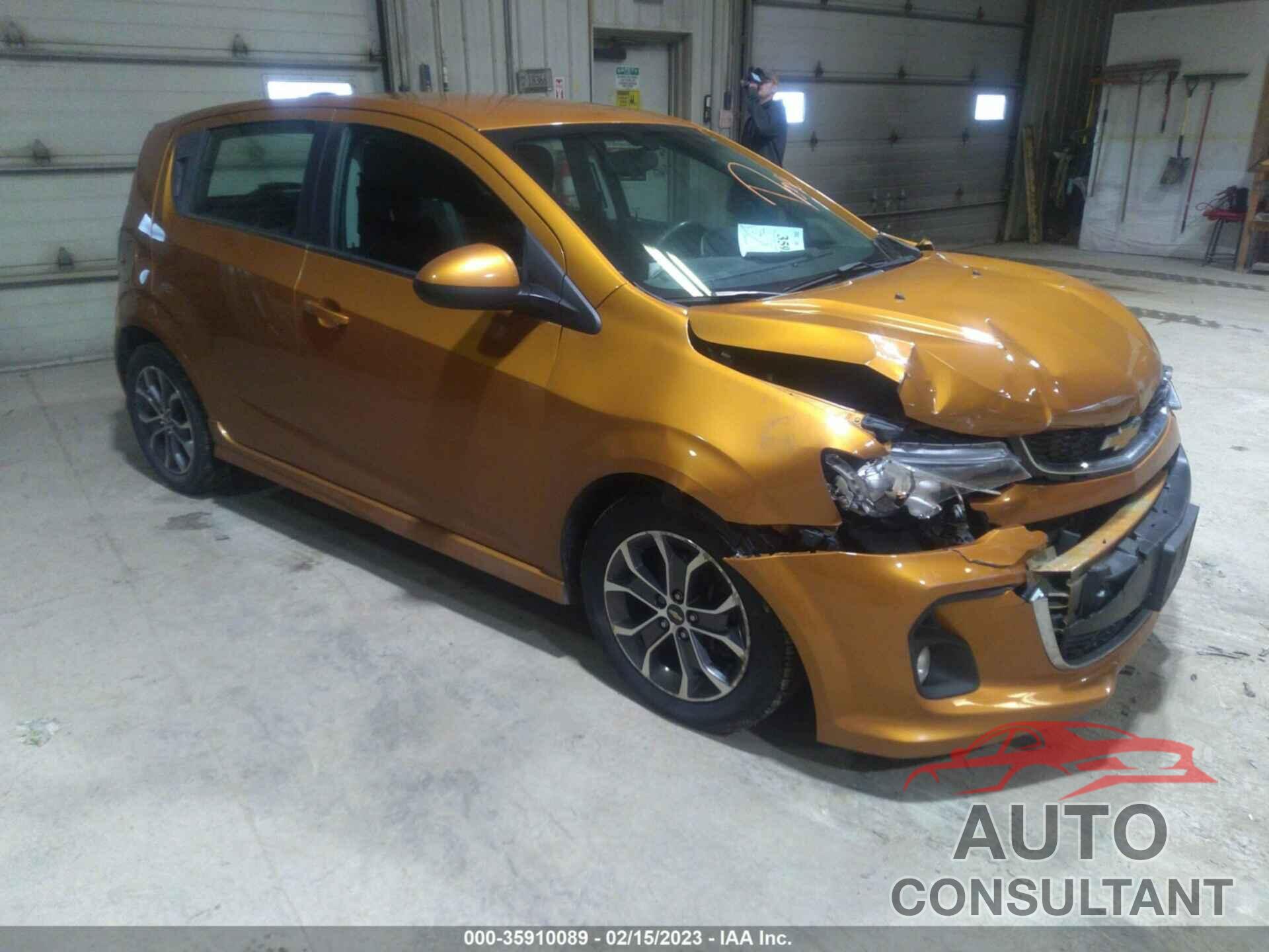 CHEVROLET SONIC 2017 - 1G1JD6SH8H4111391