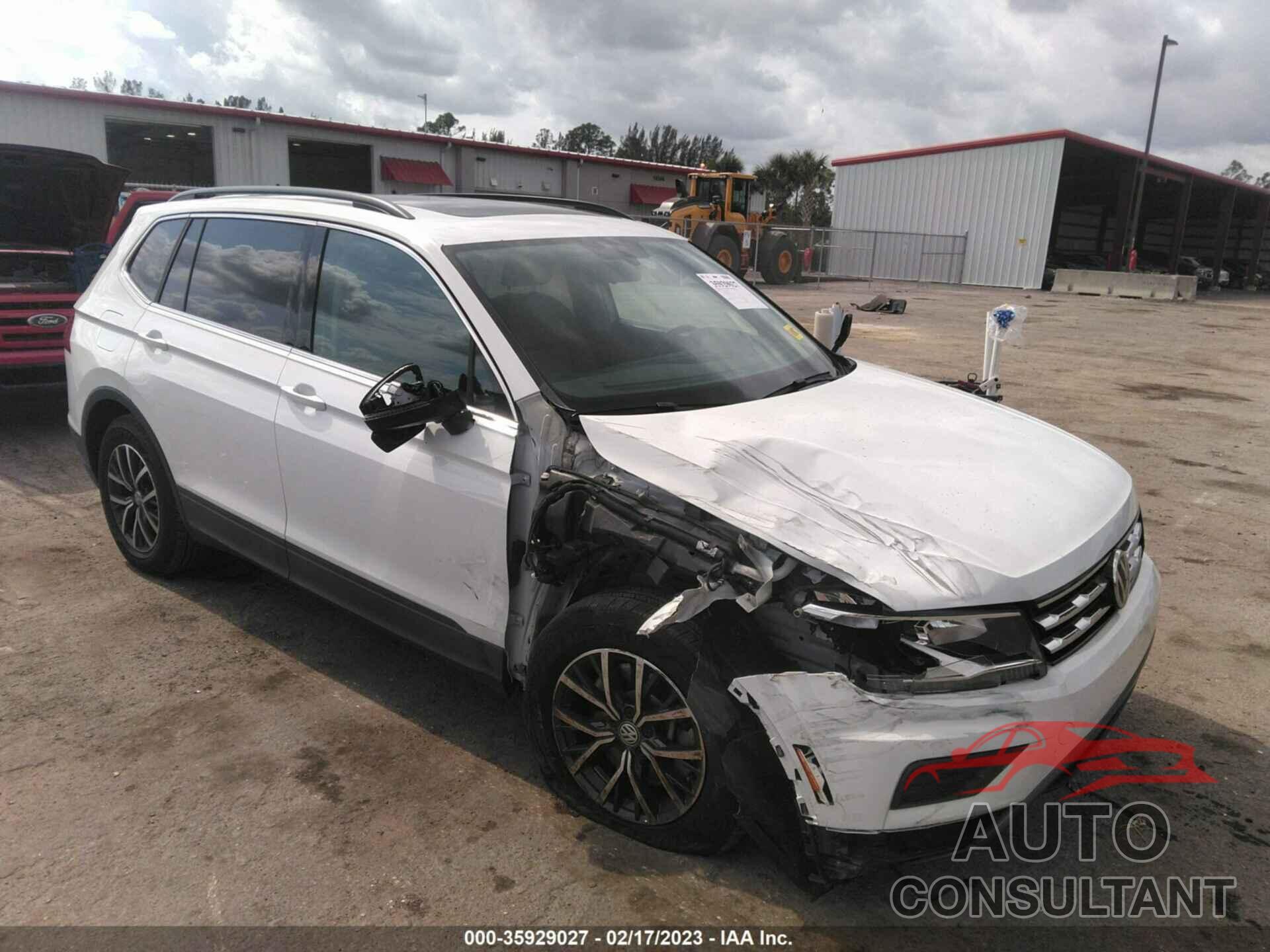 VOLKSWAGEN TIGUAN 2019 - 3VV3B7AX5KM182291