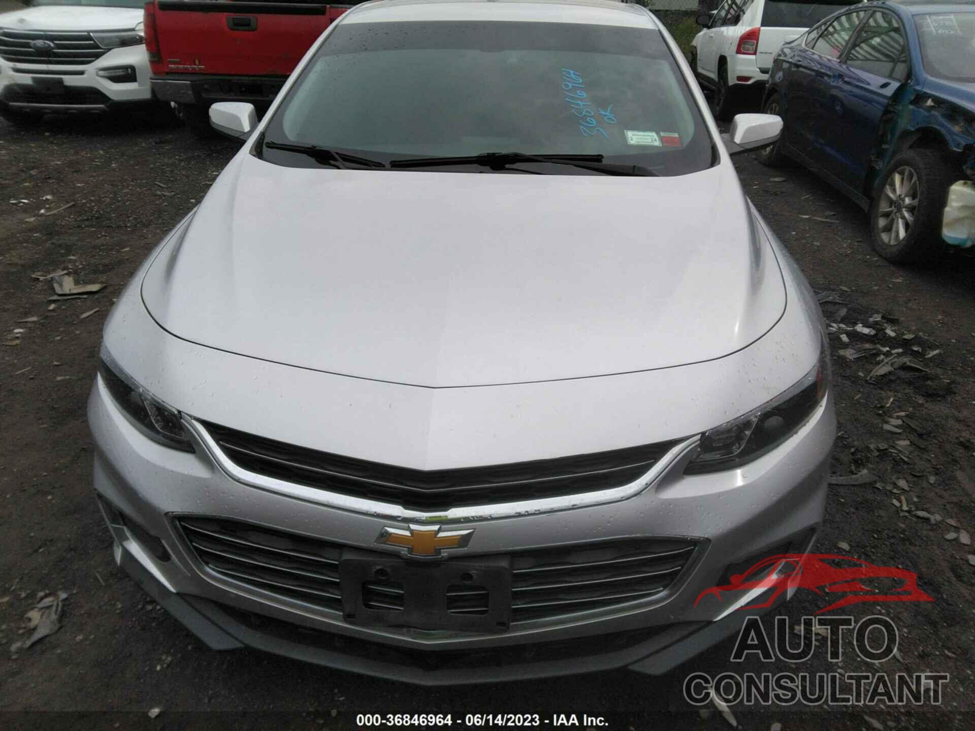 CHEVROLET MALIBU 2017 - 1G1ZE5ST3HF282343