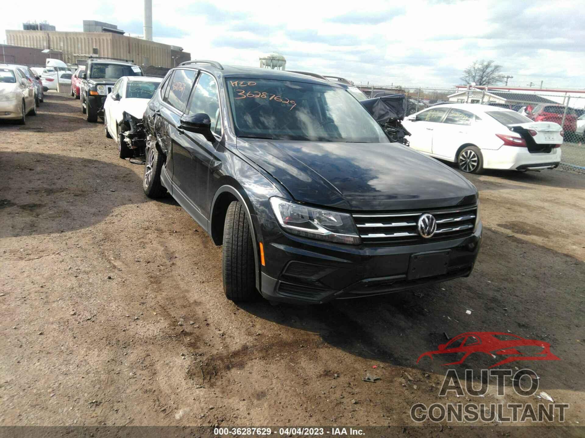 VOLKSWAGEN TIGUAN 2019 - 3VV2B7AX4KM010829