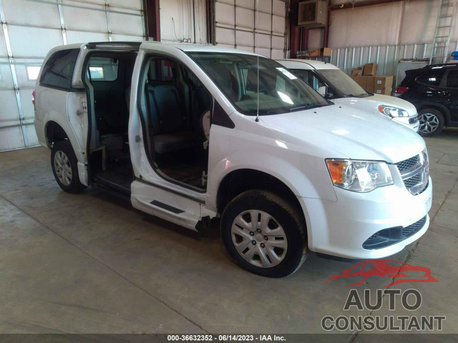 DODGE GRAND CARAVAN 2017 - 2C4RDGBGXHR834759