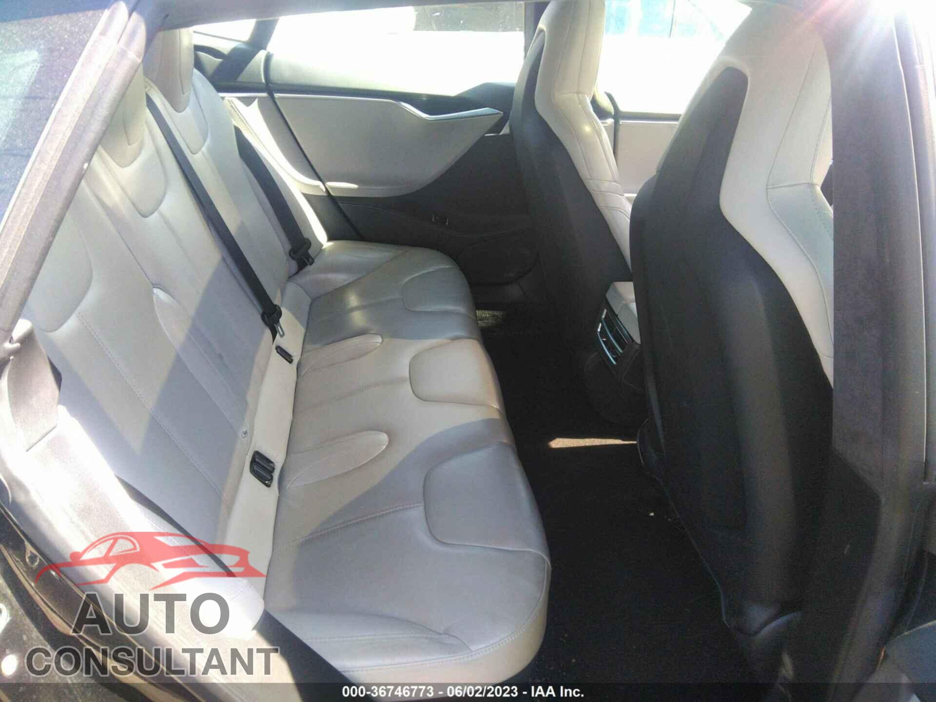 TESLA MODEL S 2015 - 5YJSA1S16FF100342