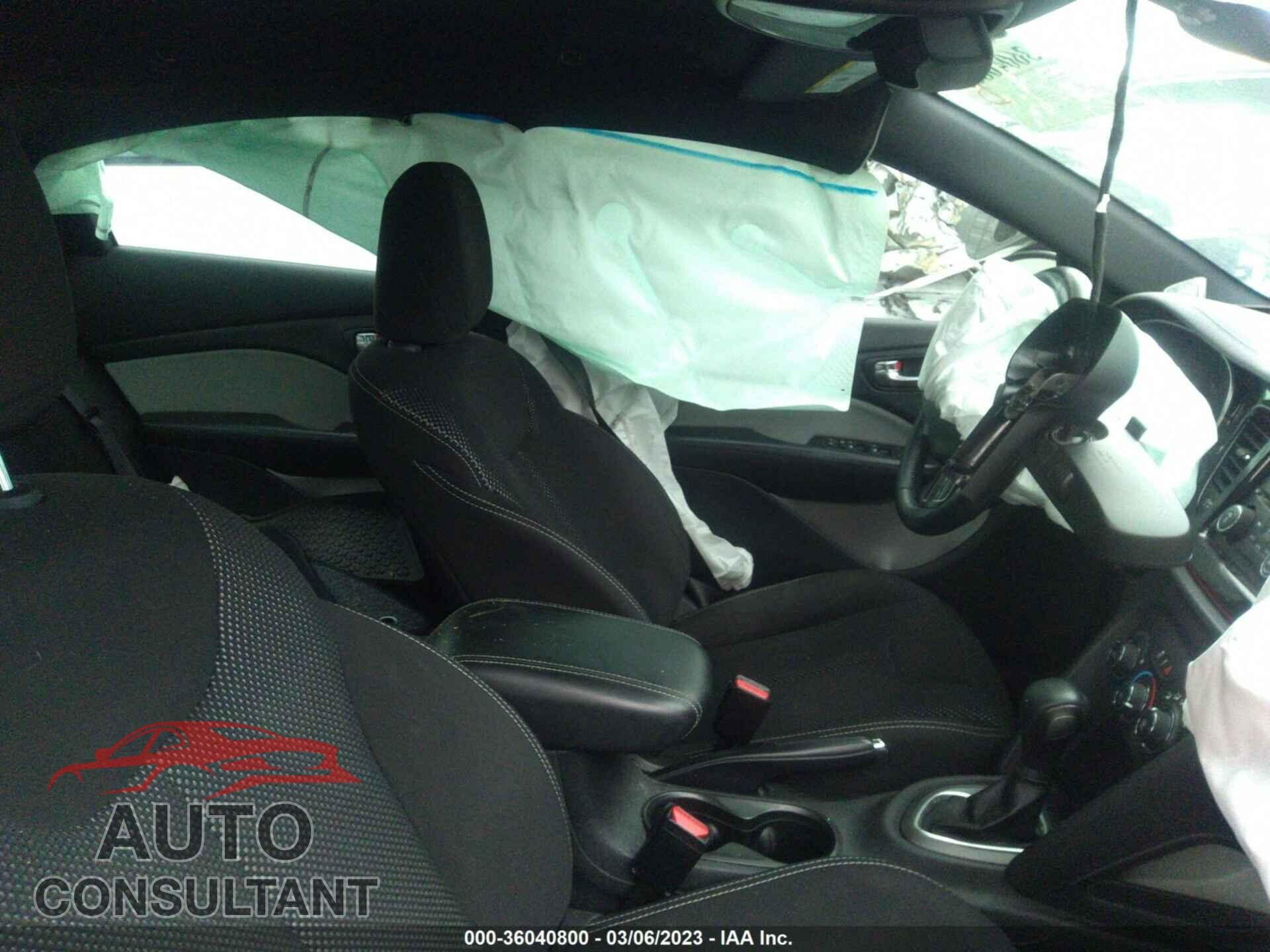 DODGE DART 2015 - 1C3CDFBB7FD390684