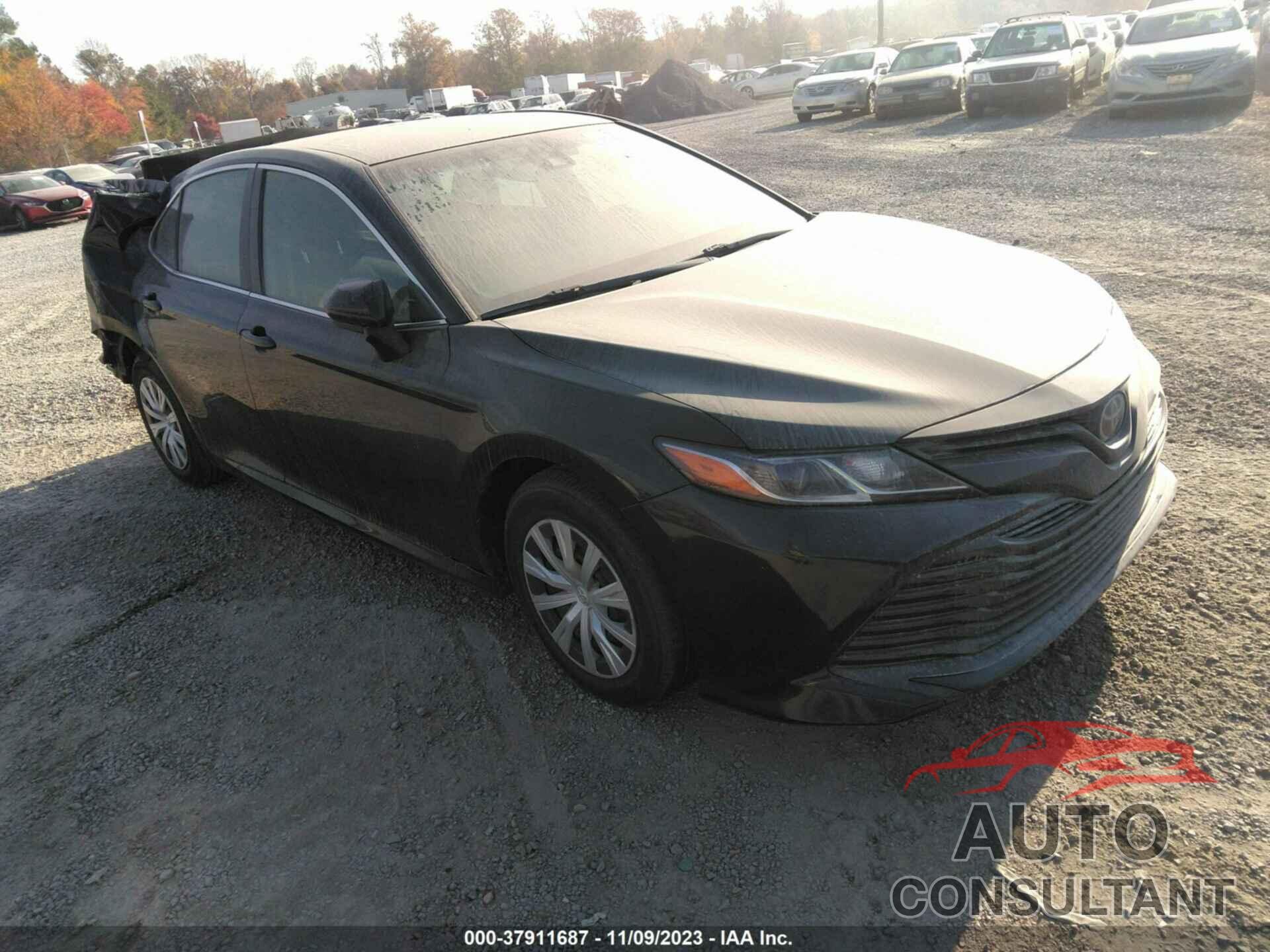 TOYOTA CAMRY 2018 - 4T1B11HKXJU595253