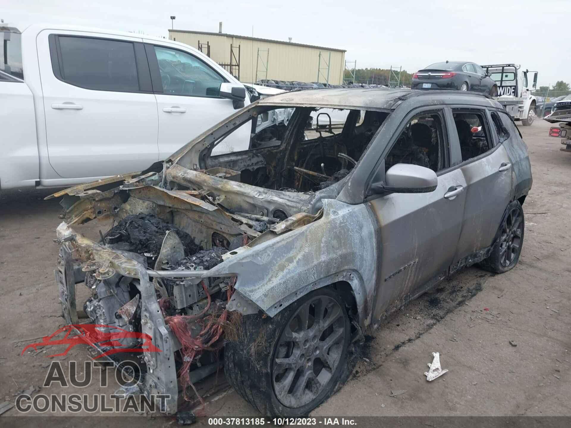 JEEP COMPASS 2019 - 3C4NJDCB5KT781420