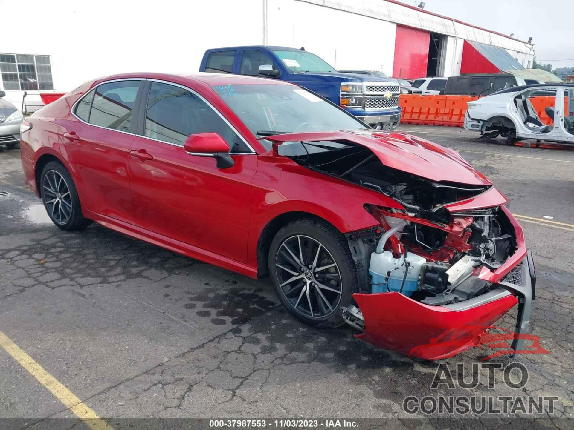 TOYOTA CAMRY 2020 - 4T1G11BK4LU017568