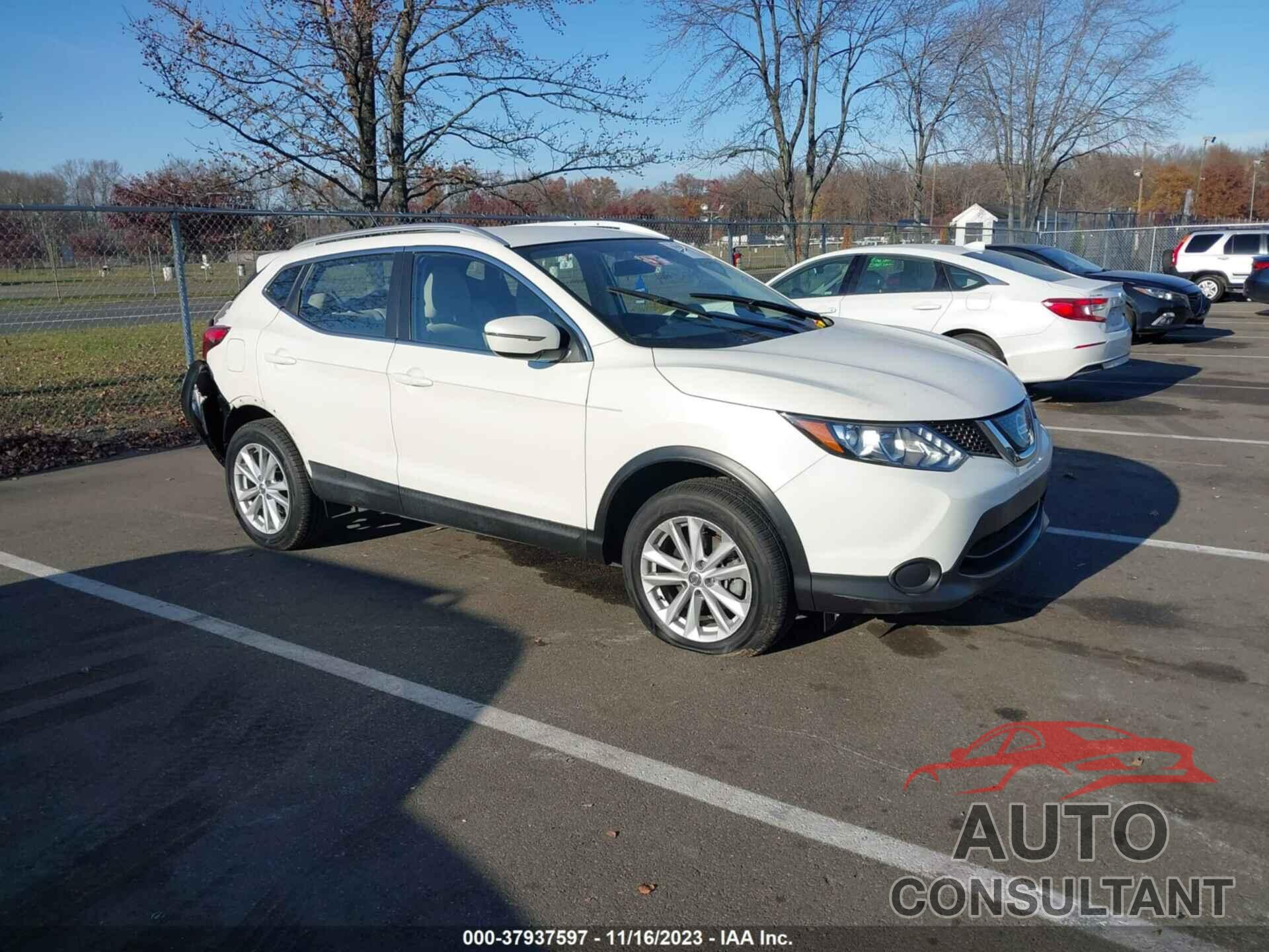 NISSAN ROGUE SPORT 2018 - JN1BJ1CP5JW150353