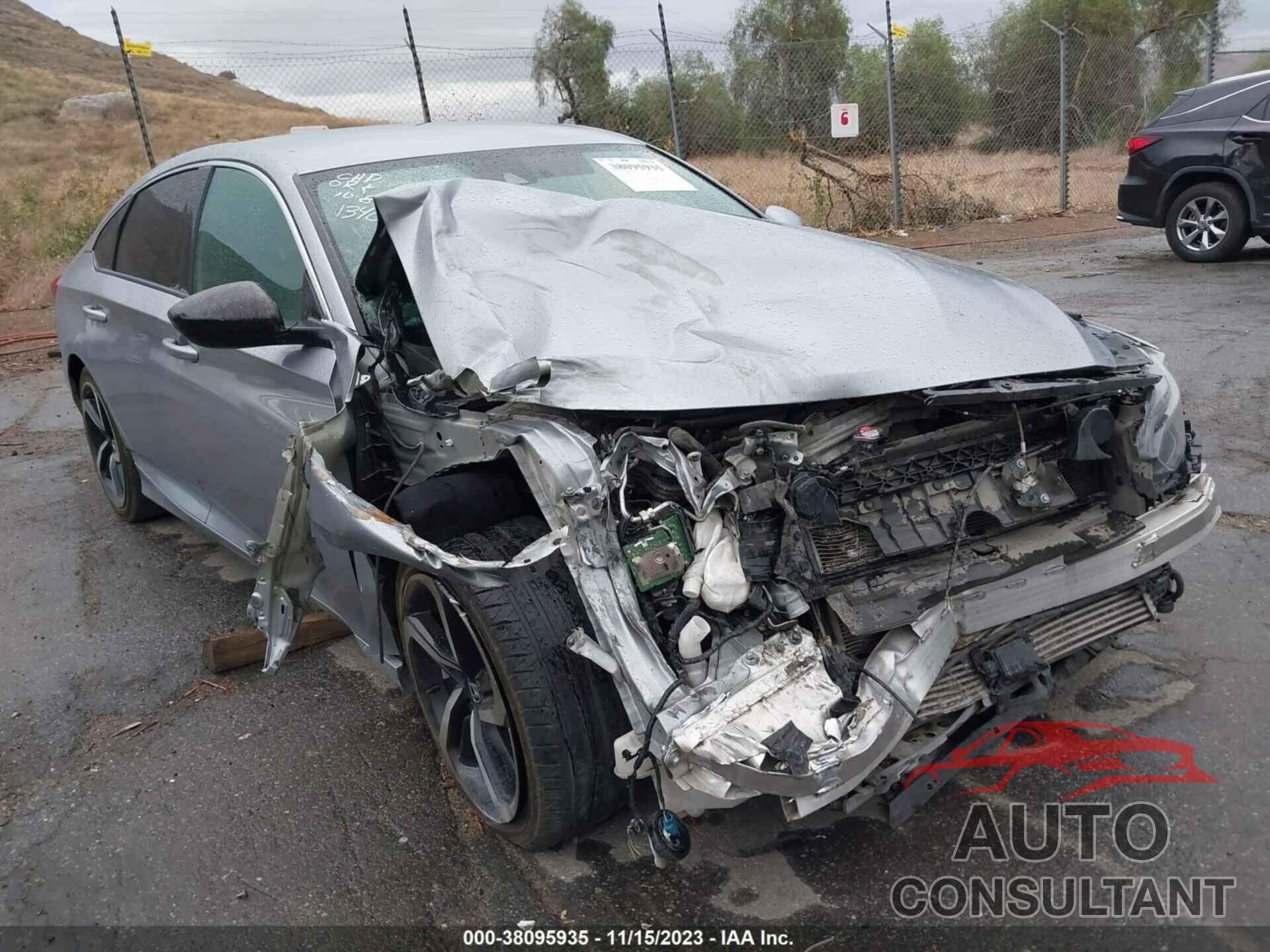 HONDA ACCORD 2018 - 1HGCV1F39JA051340