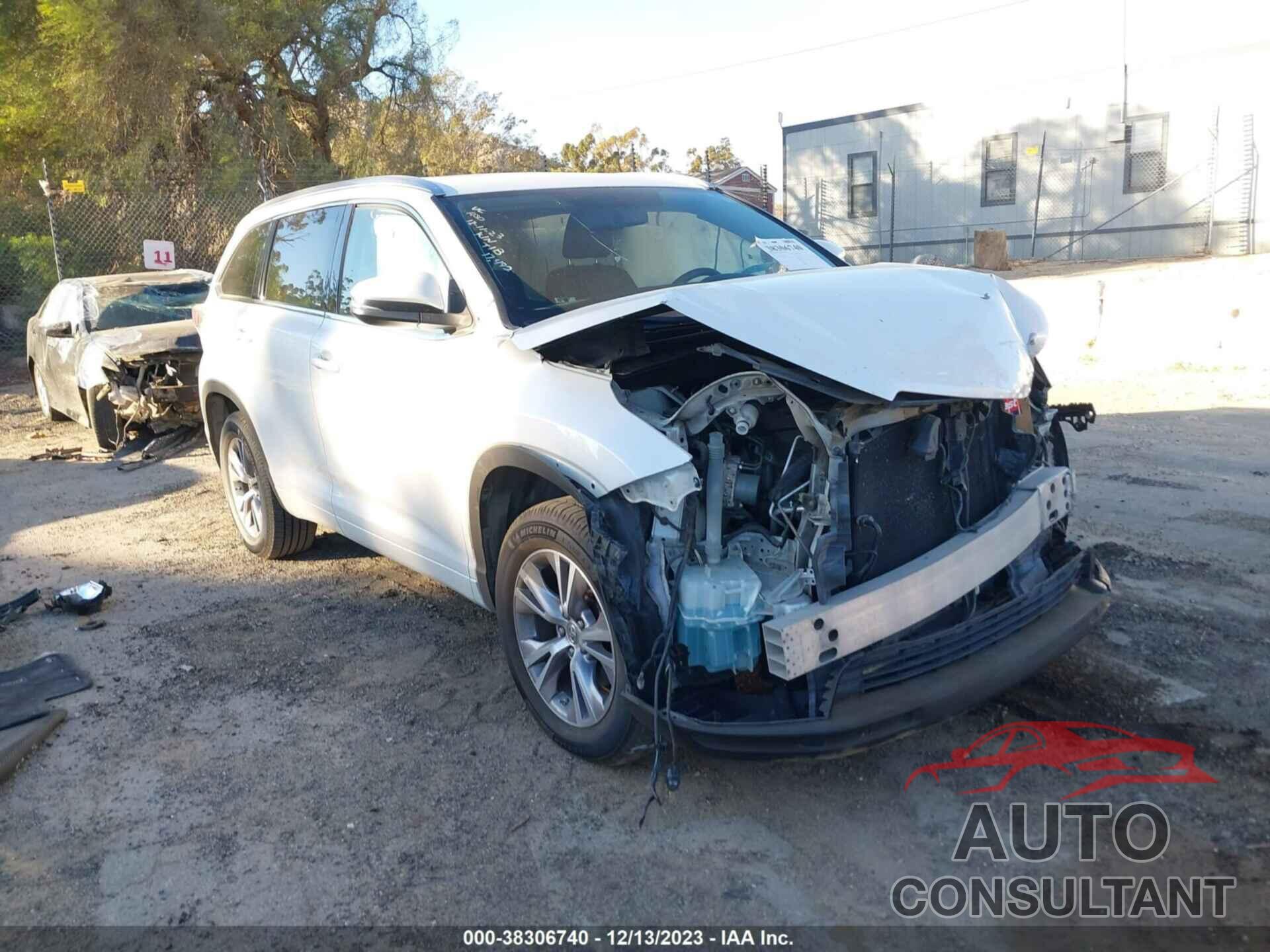 TOYOTA HIGHLANDER 2015 - 5TDKKRFH3FS074524