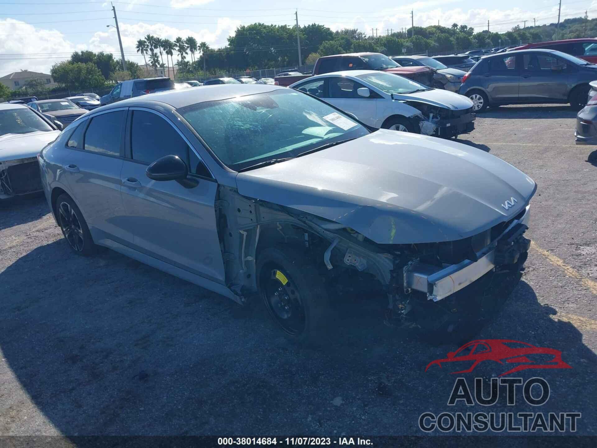 KIA K5 2023 - 5XXG64J24PG201638