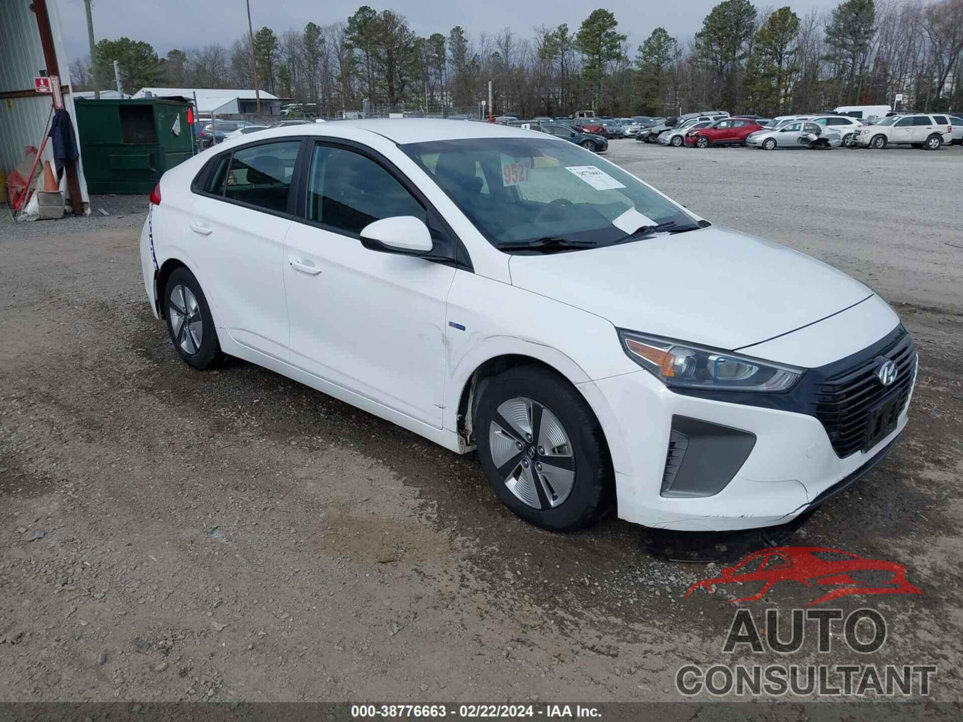 HYUNDAI IONIQ HYBRID 2018 - KMHC65LC0JU062664