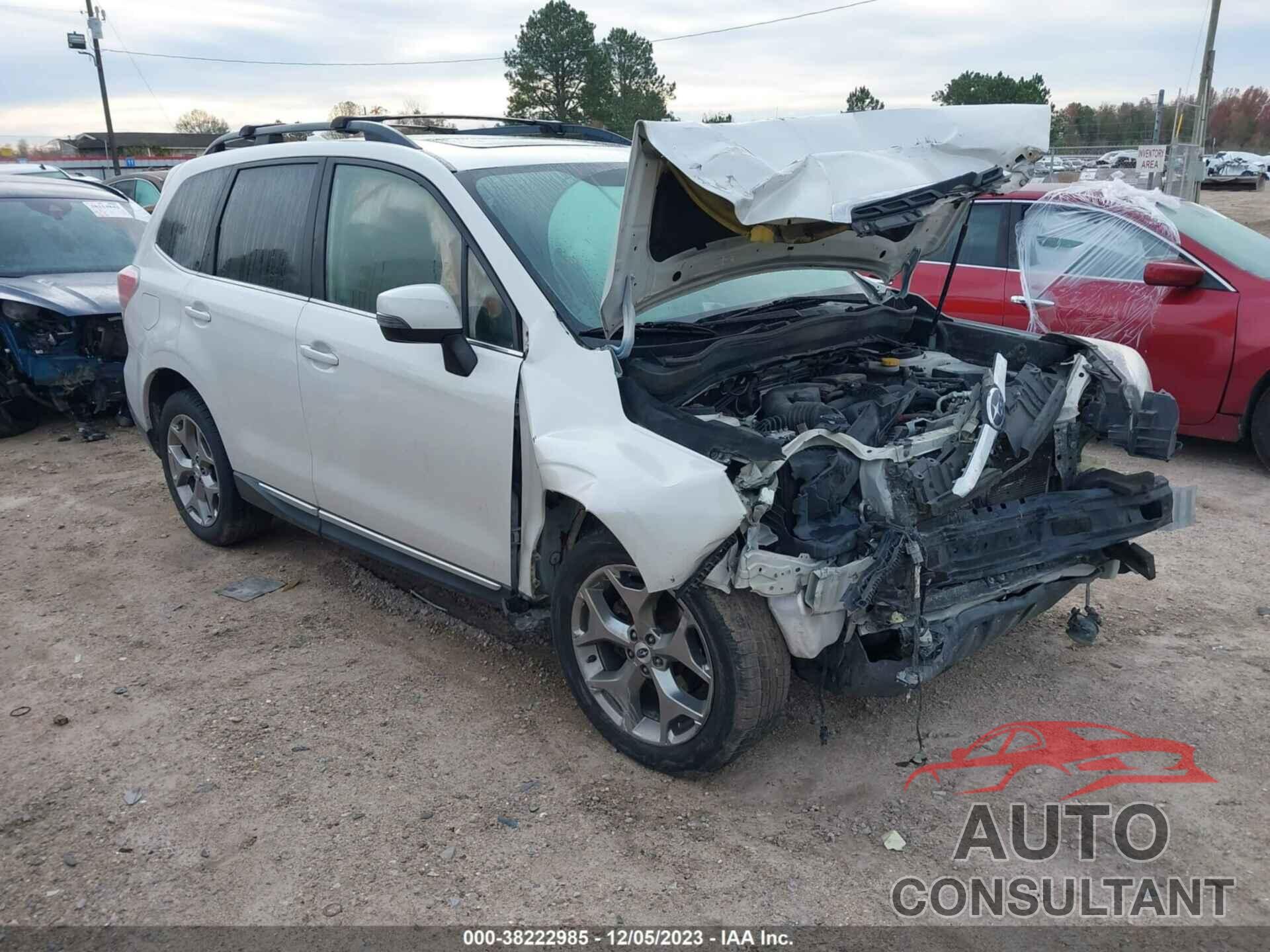 SUBARU FORESTER 2017 - JF2SJATC7HH411251