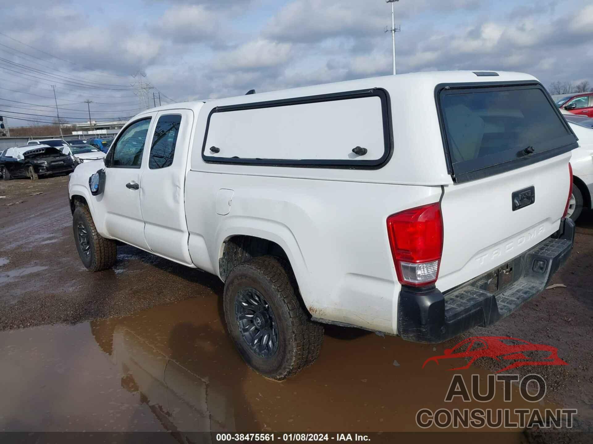 TOYOTA TACOMA 2018 - 5TFRX5GN5JX121424