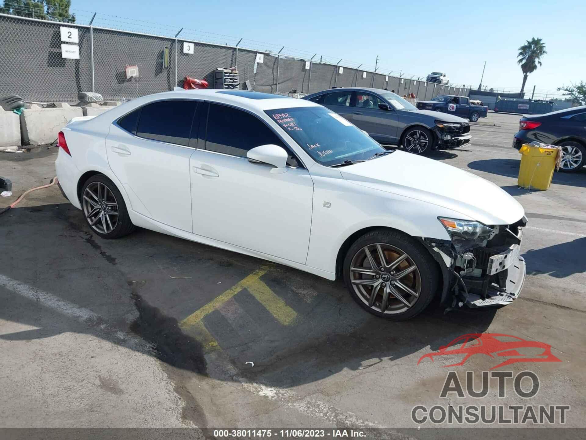 LEXUS IS 200T 2016 - JTHBA1D23G5010797