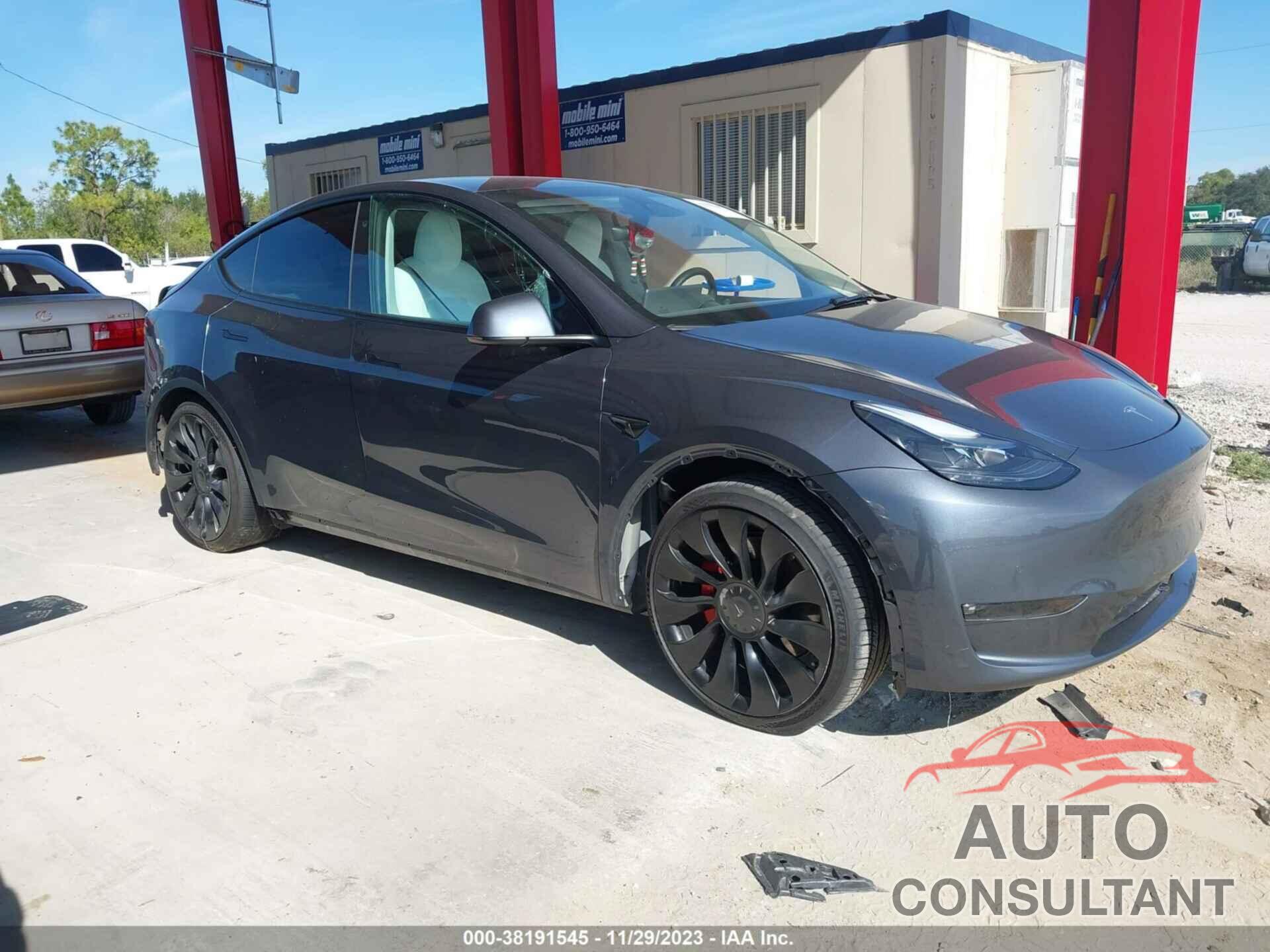 TESLA MODEL Y 2022 - 7SAYGDEFXNF461057