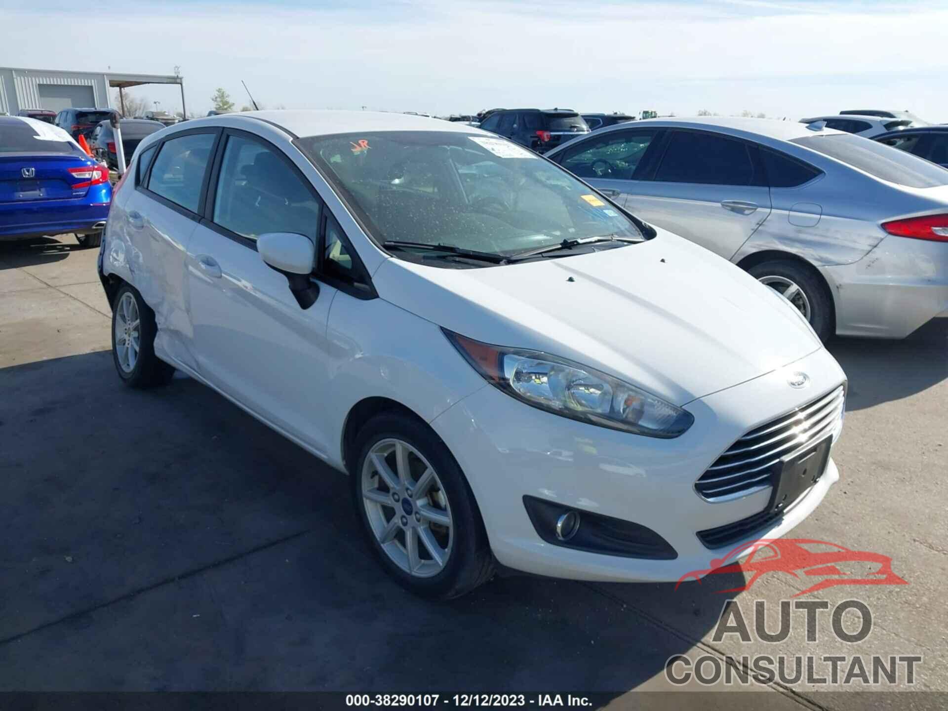 FORD FIESTA 2019 - 3FADP4EJ8KM105381