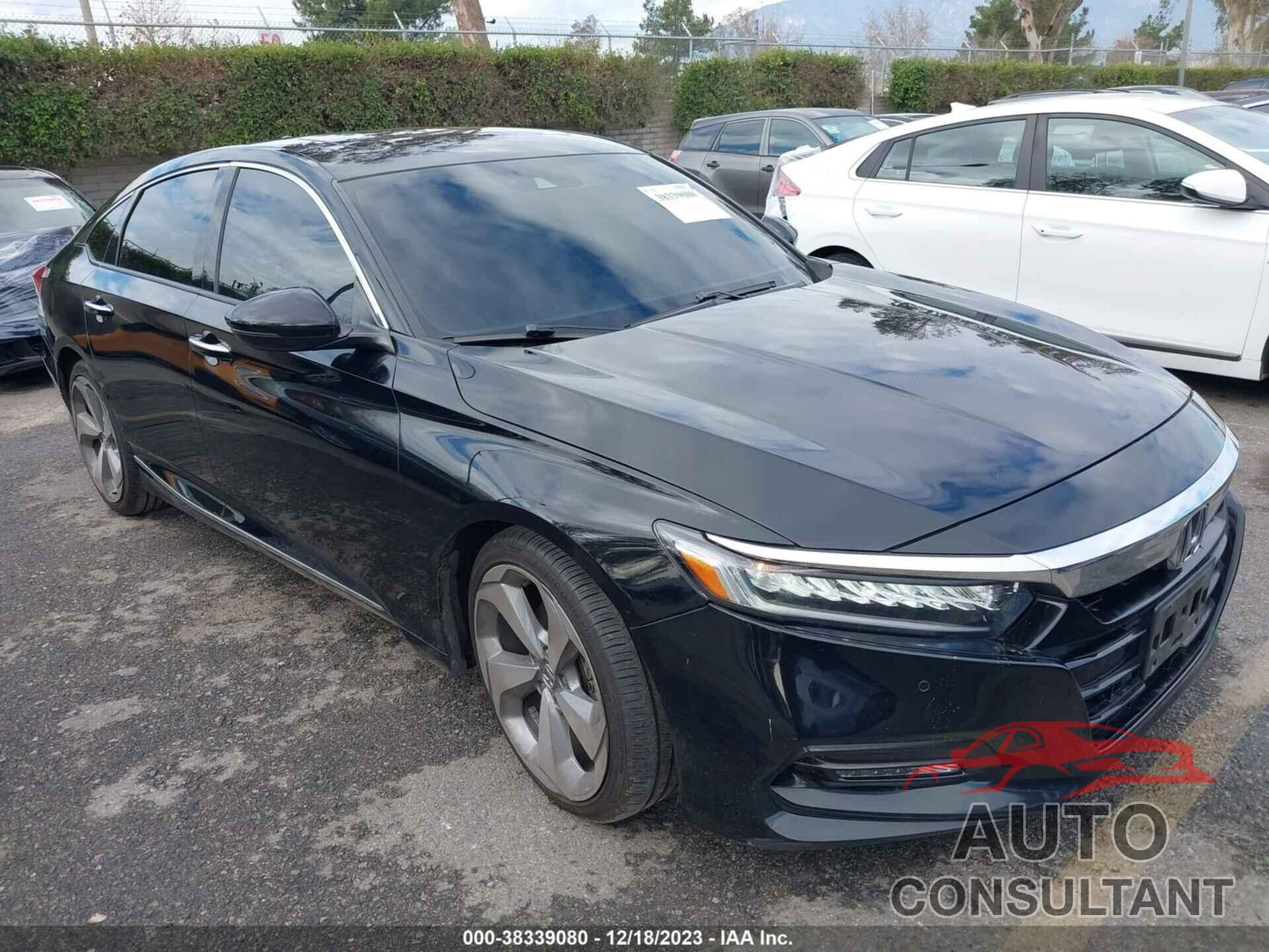 HONDA ACCORD 2018 - 1HGCV1F98JA053598