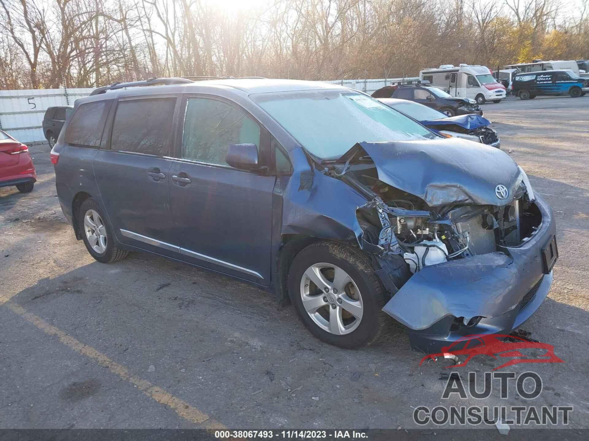 TOYOTA SIENNA 2015 - 5TDKK3DCXFS644605