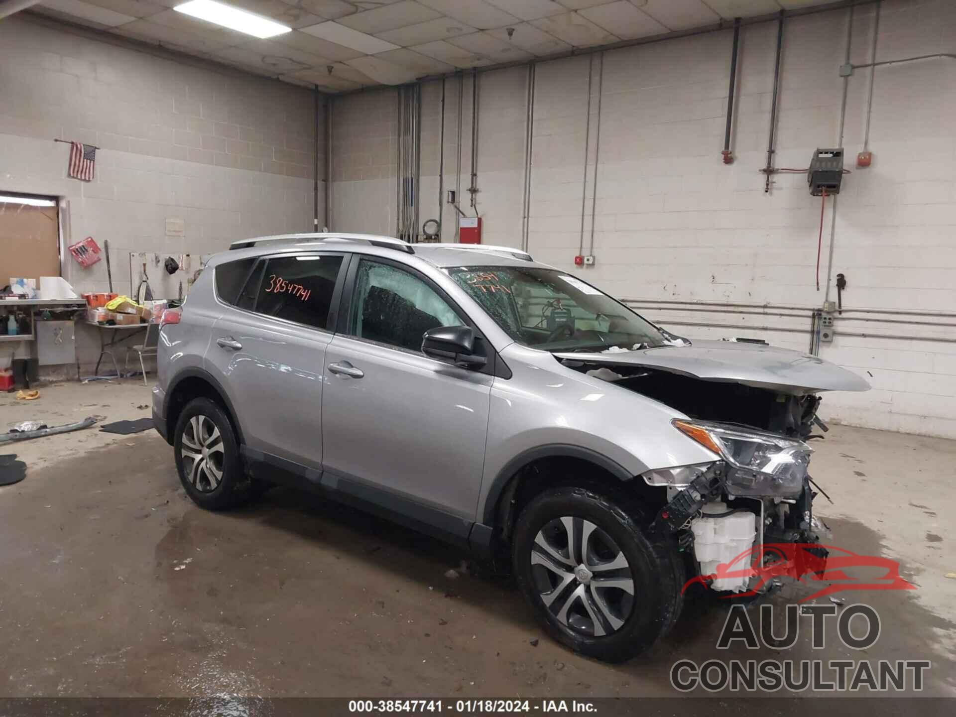 TOYOTA RAV4 2016 - 2T3BFREV5GW423551