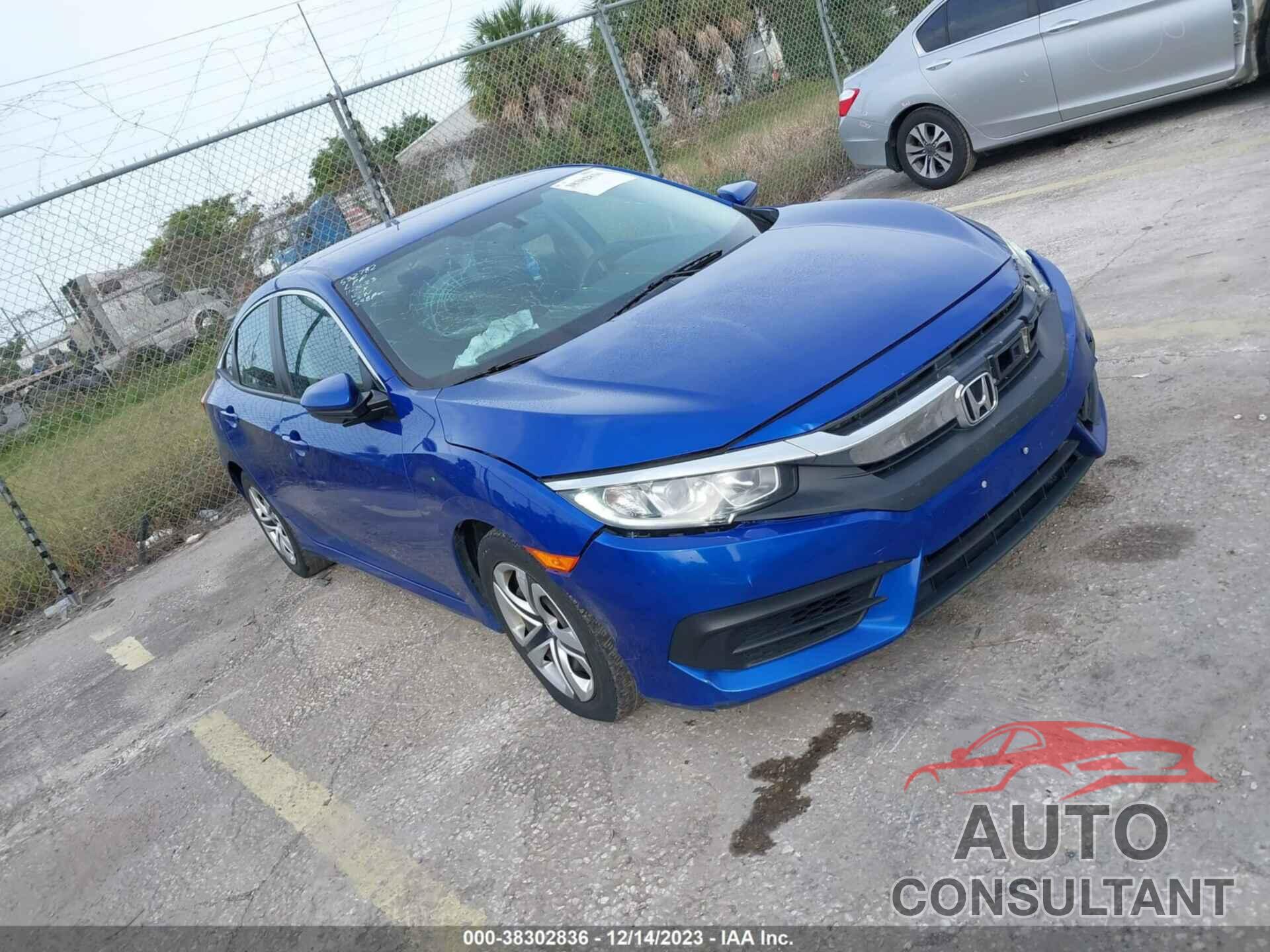 HONDA CIVIC 2018 - 19XFC2F57JE204299