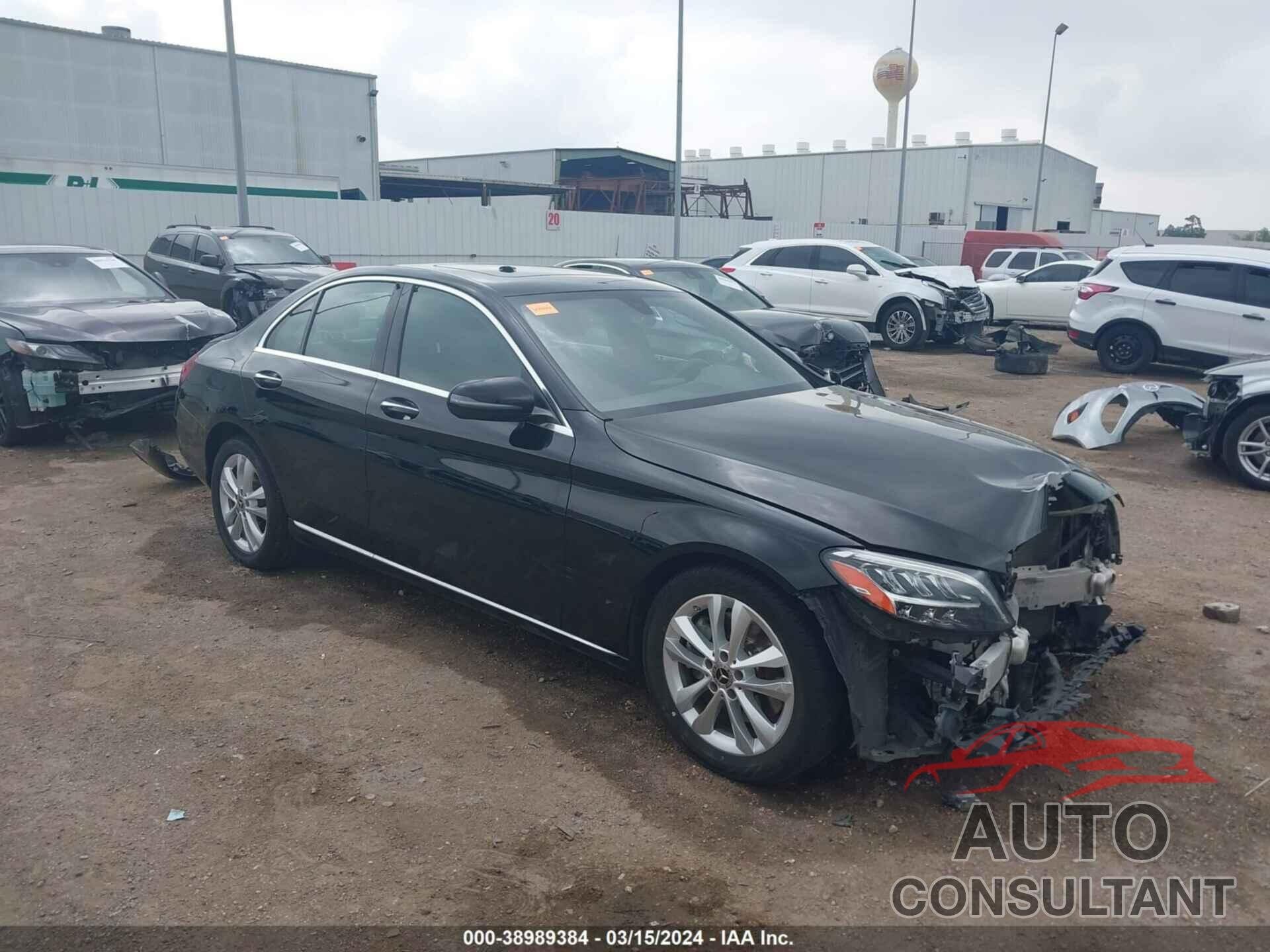 MERCEDES-BENZ C 300 2019 - 55SWF8DB2KU305442