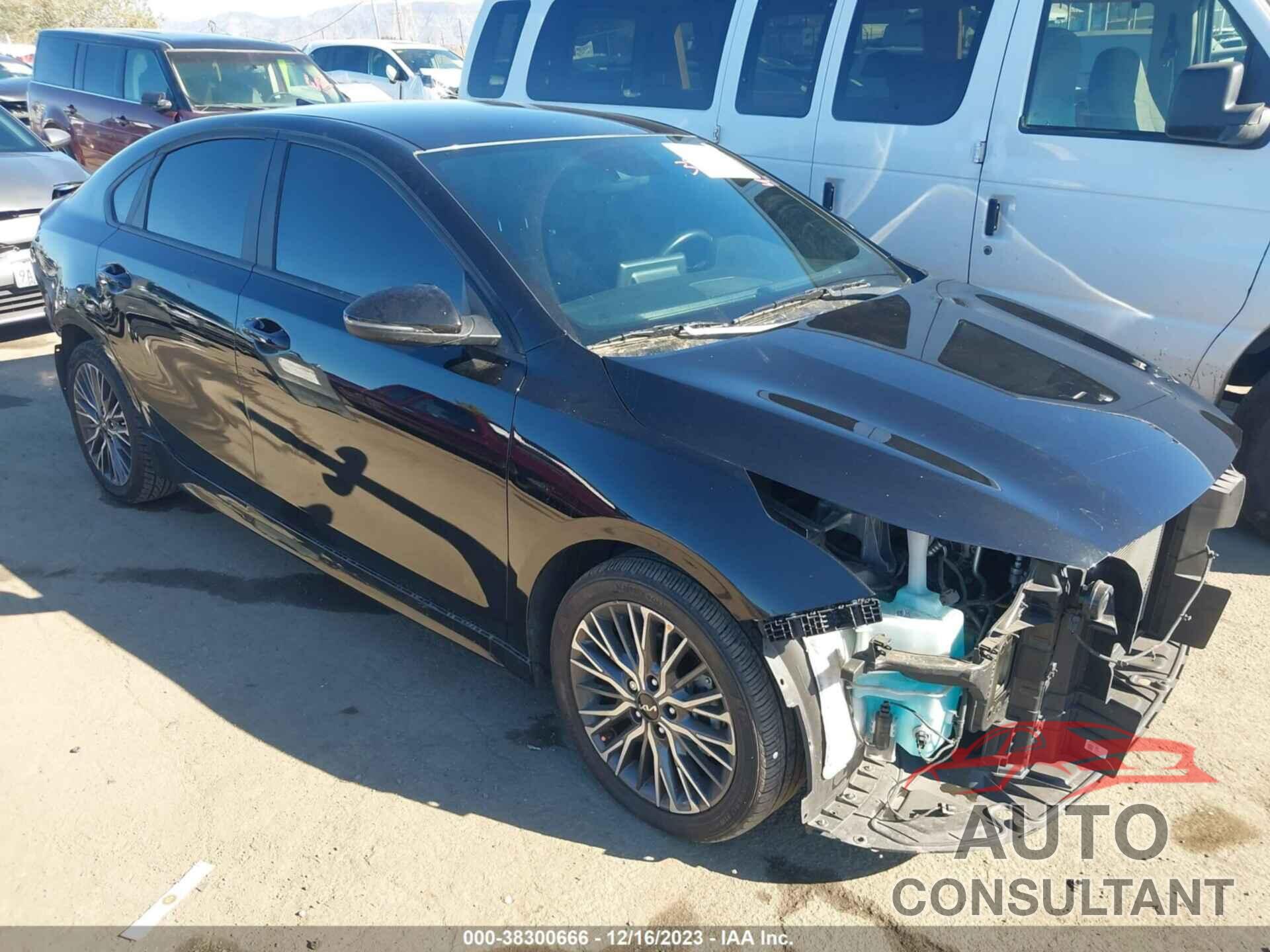 KIA FORTE 2023 - 3KPF54AD8PE525412