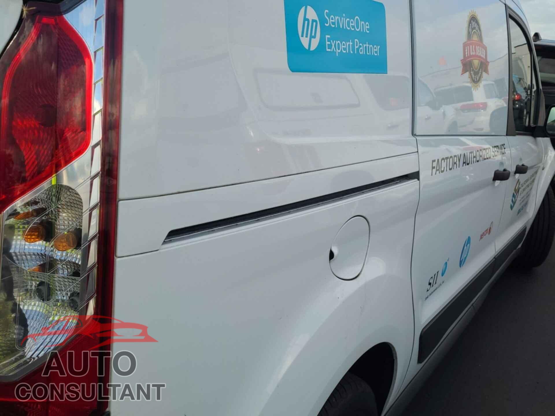 FORD TRANSIT CONNECT 2018 - NM0LS7E72J1346775