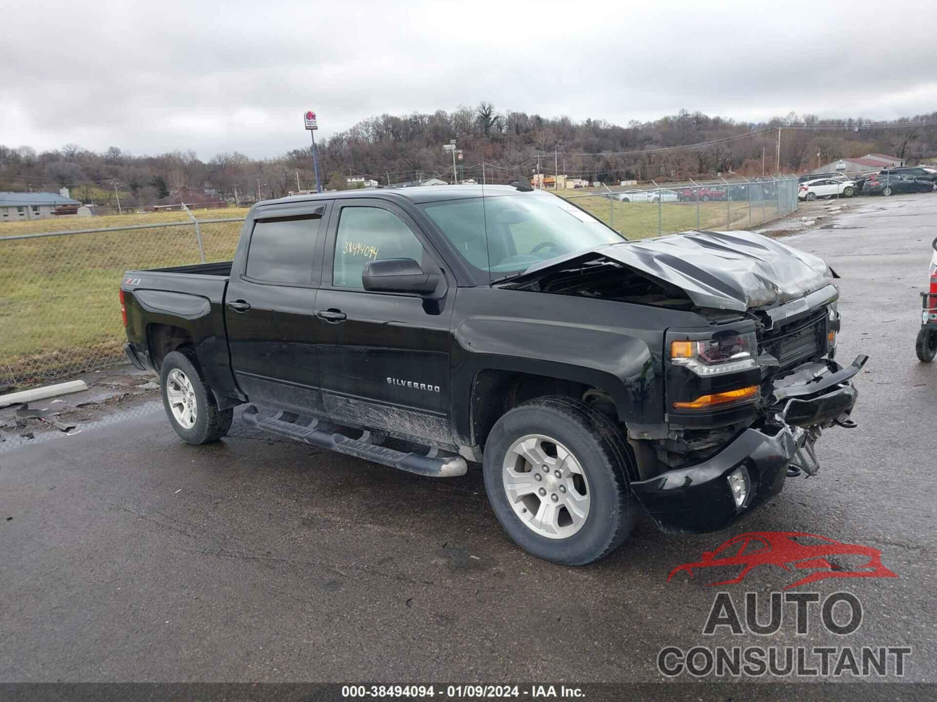 CHEVROLET SILVERADO 1500 2018 - 3GCUKREC5JG322181