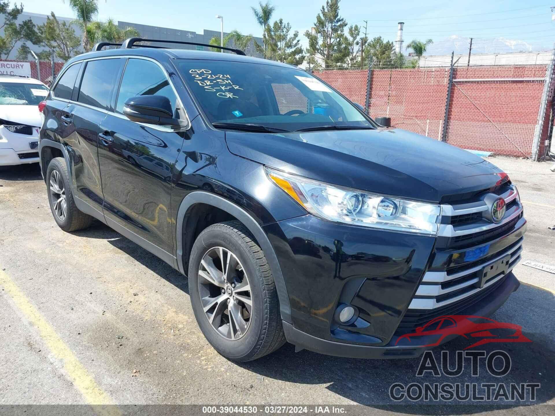 TOYOTA HIGHLANDER 2019 - 5TDZZRFHXKS315337